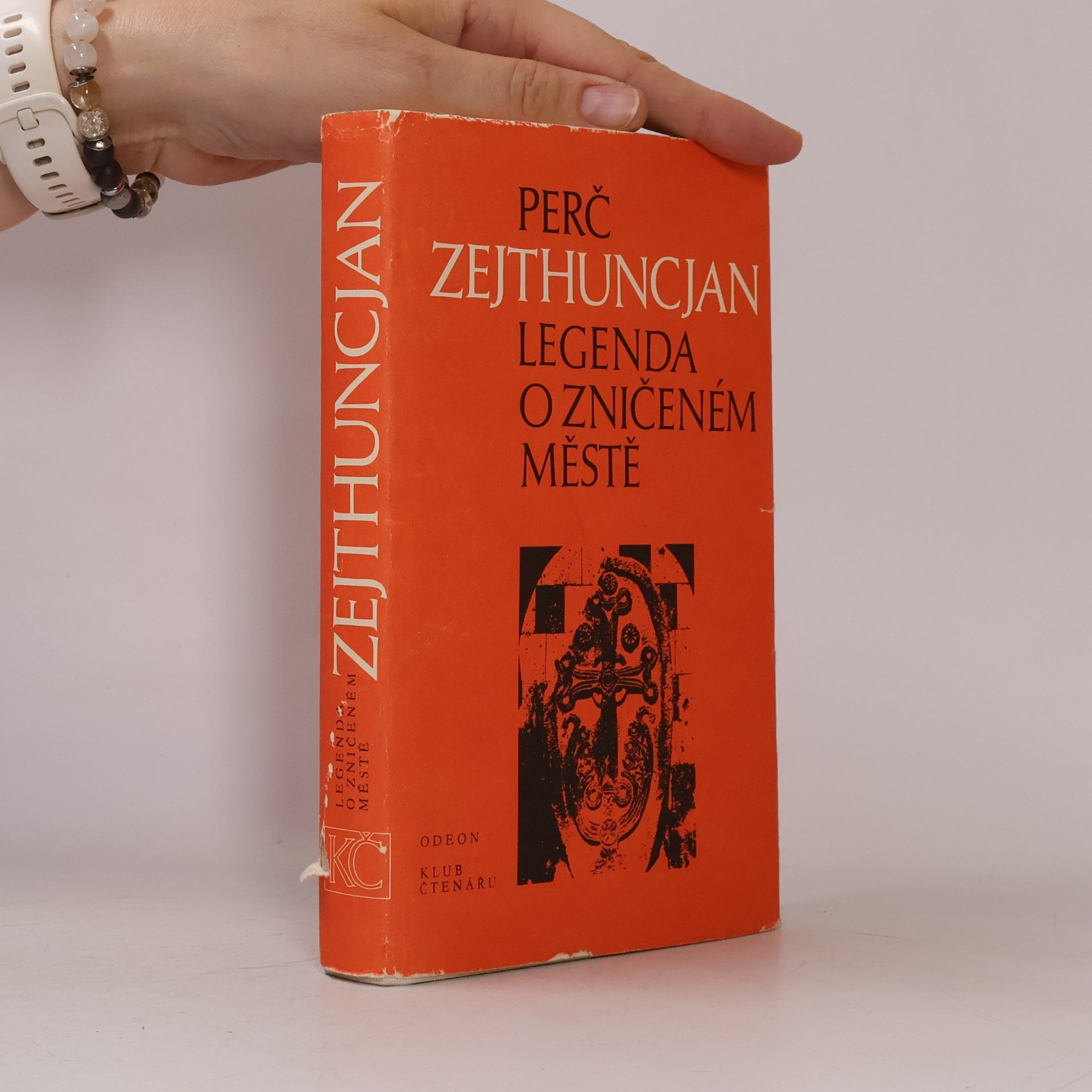 Perč Zejthuncjan Legenda o zničeném městě