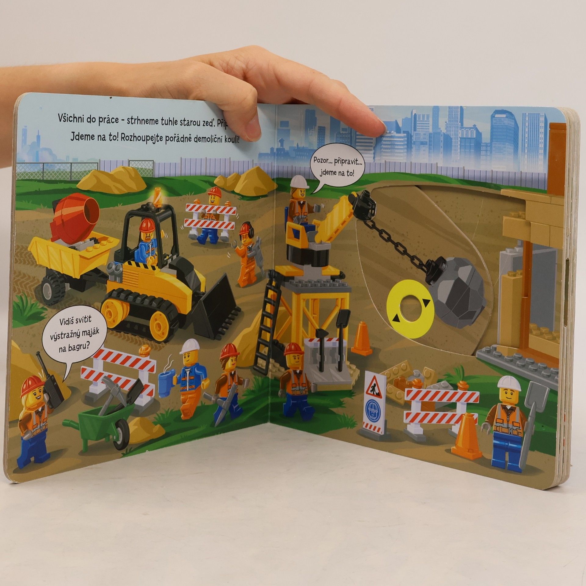 Tomáš Pokorný LEGO City. Stavba.