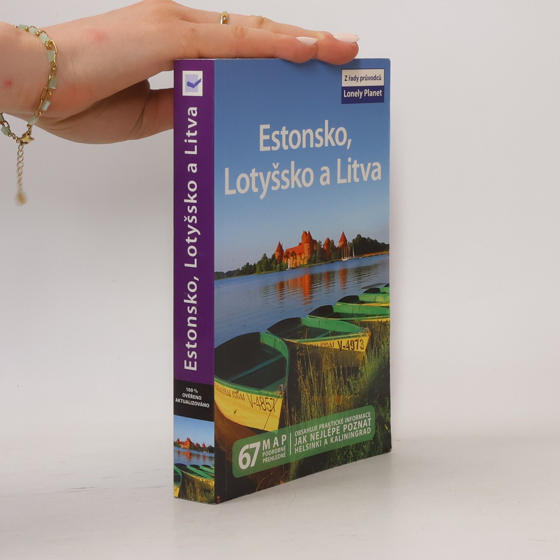 Carolyn Bain Estonsko, Lotyšsko a Litva