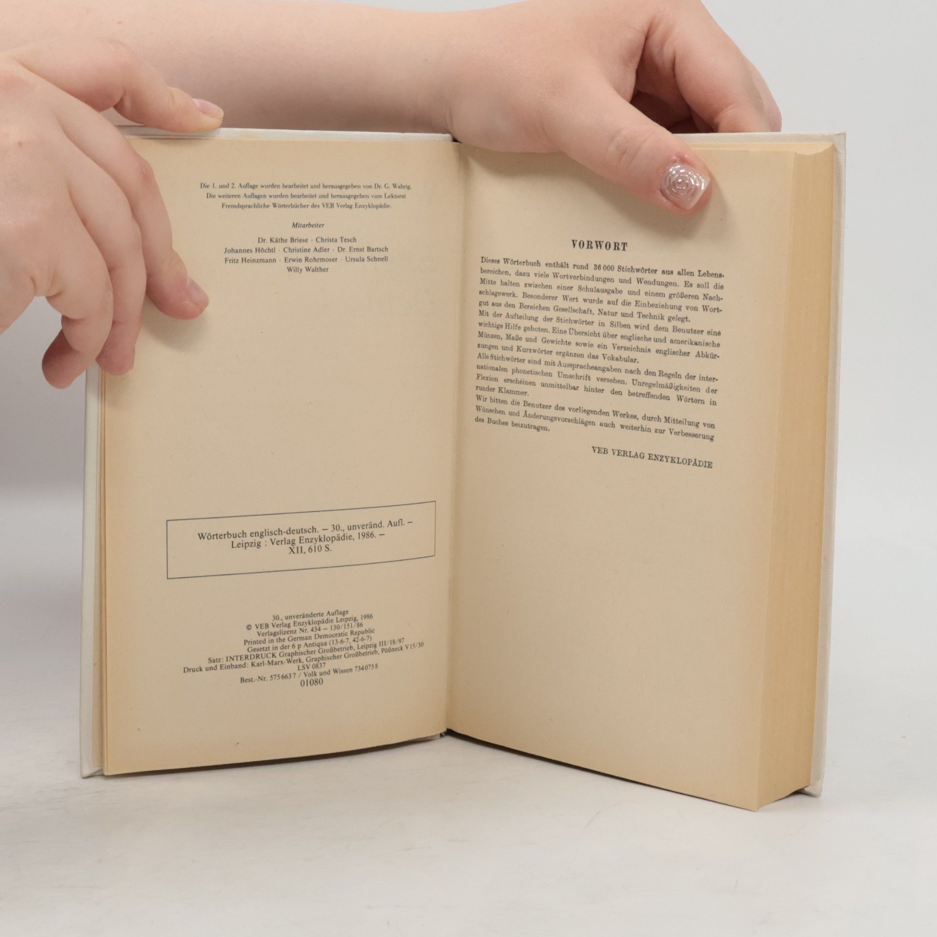 Various authors Wörterbuch. Deutsch-Englisch