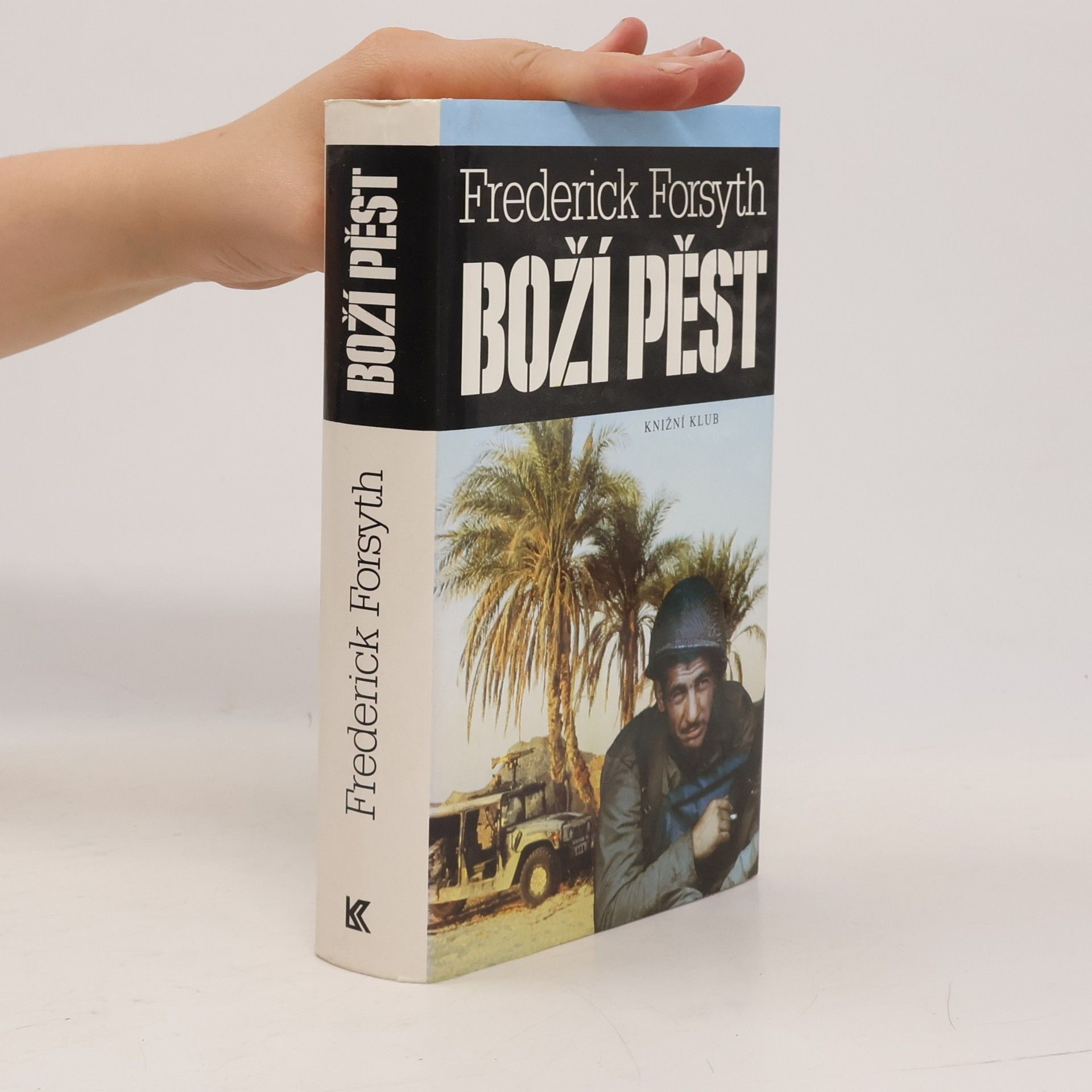 Frederick Forsyth Boží pěst