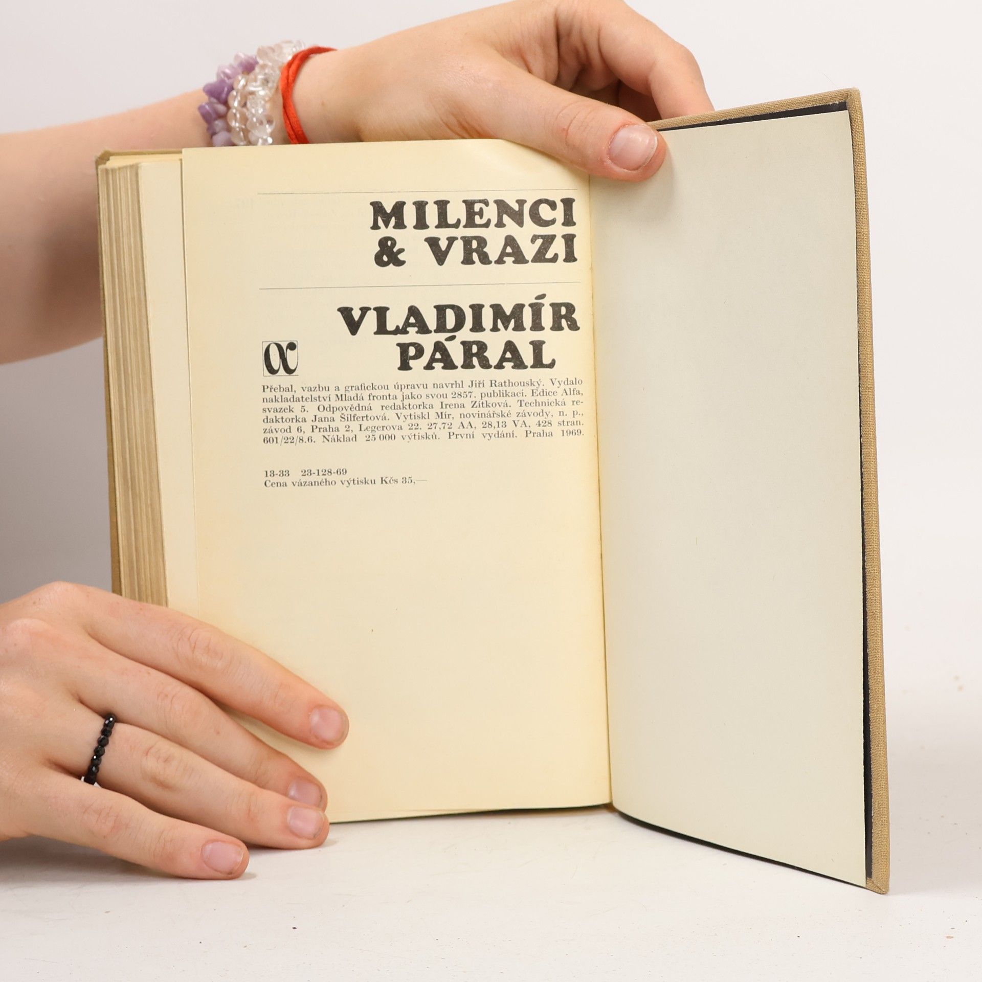 Vladimír Páral Milenci & vrazi