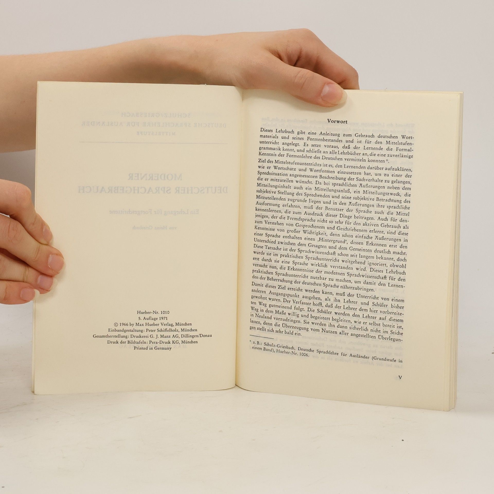 Various authors Moderner Deutscher Sprachgebrauch
