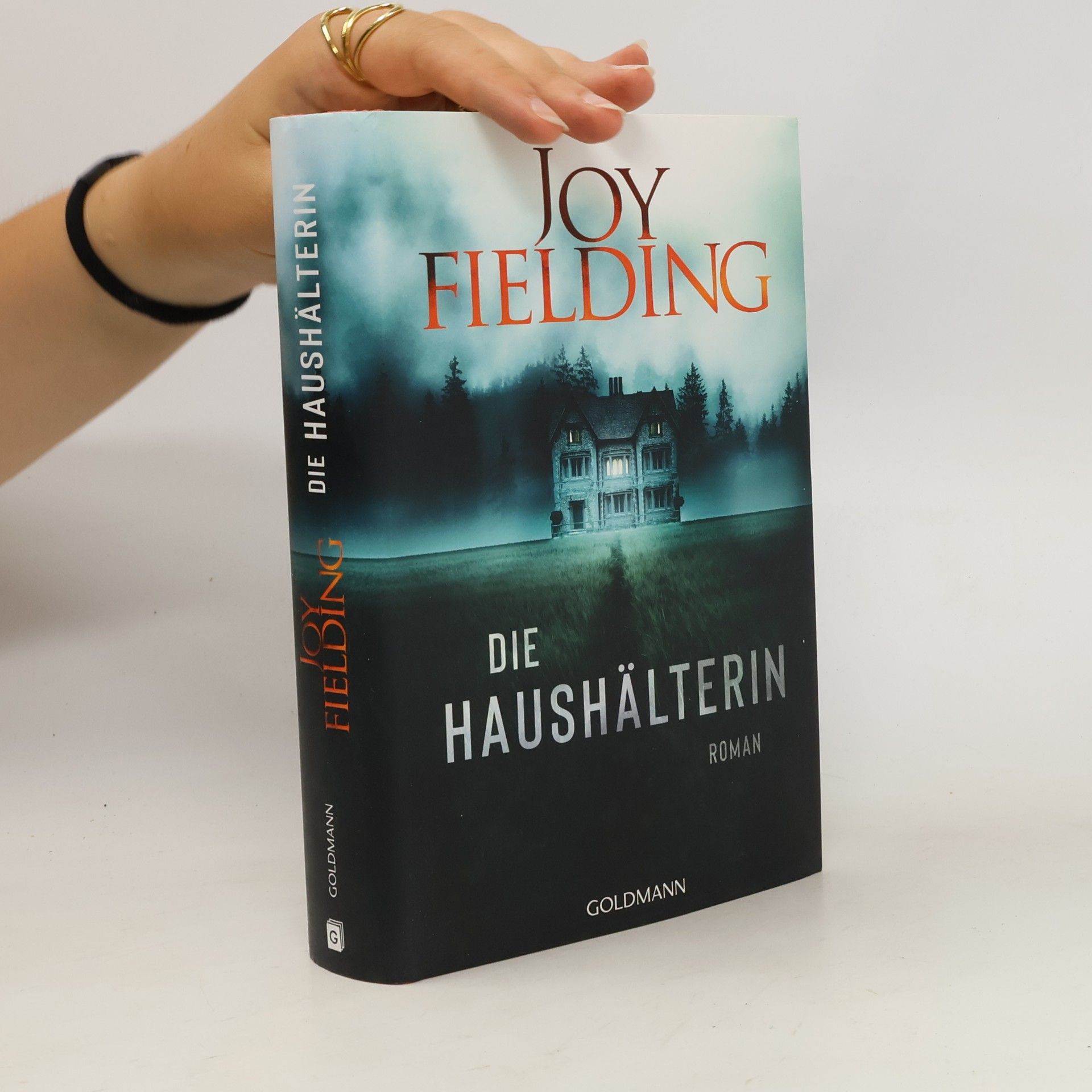 Joy Fielding Die Haushälterin
