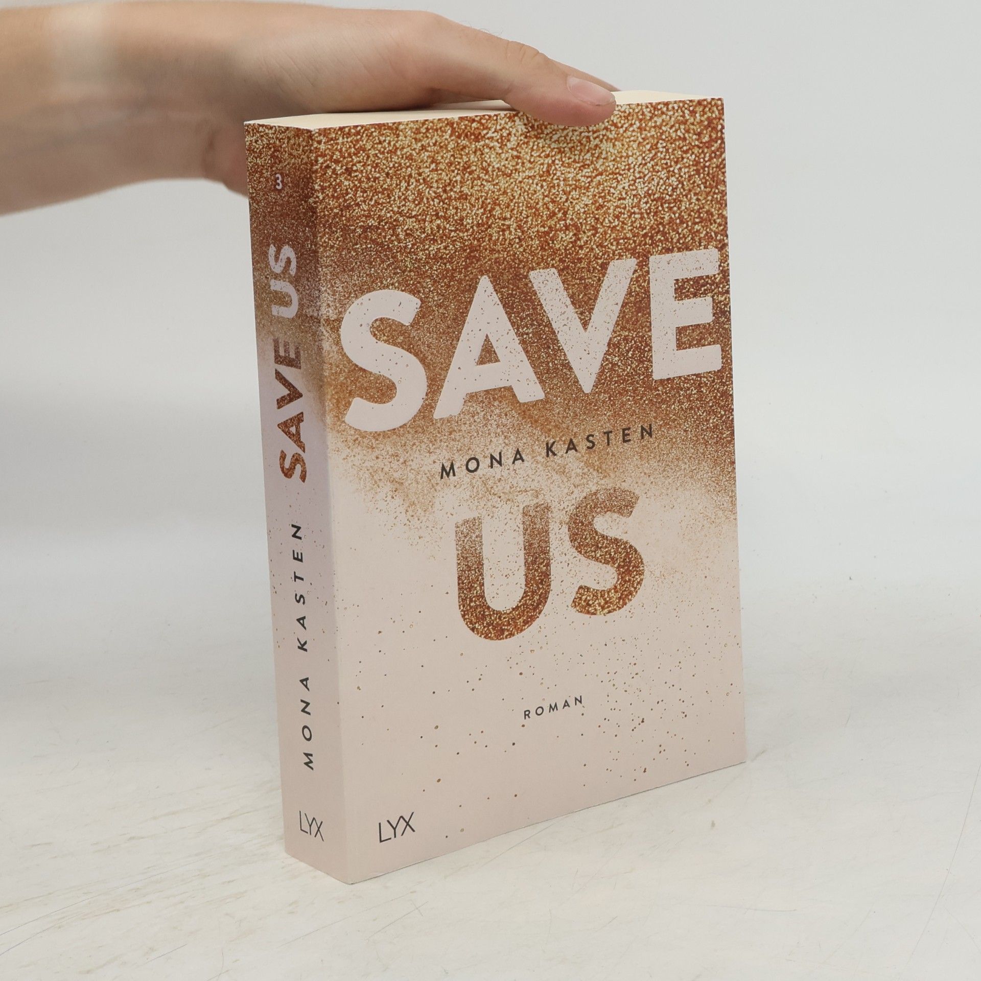 Mona Kasten Save us