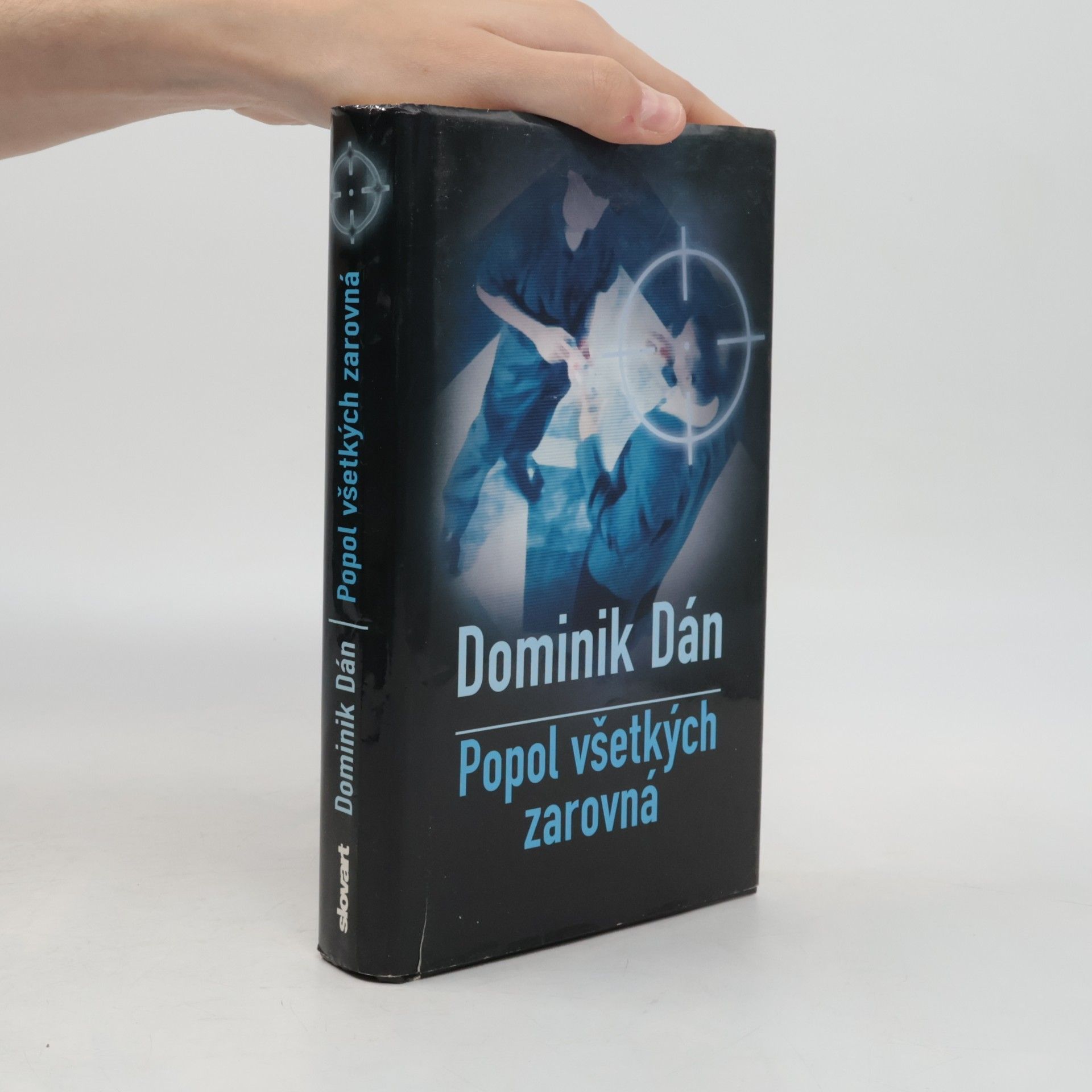 Dominik Dán Popol všetkých zarovná