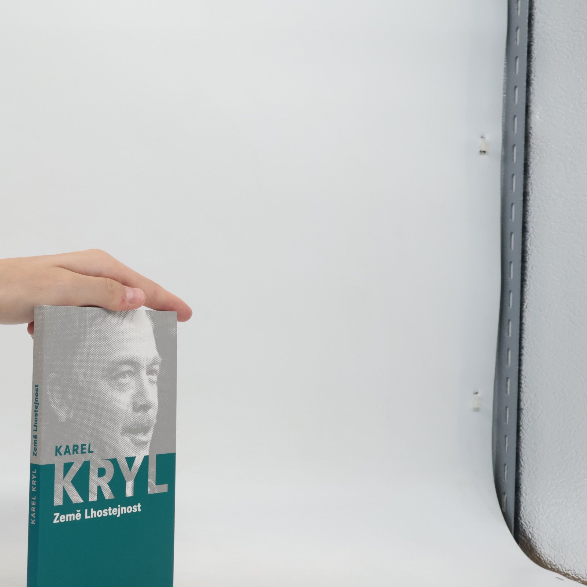 Karel Kryl Země Lhostejnost