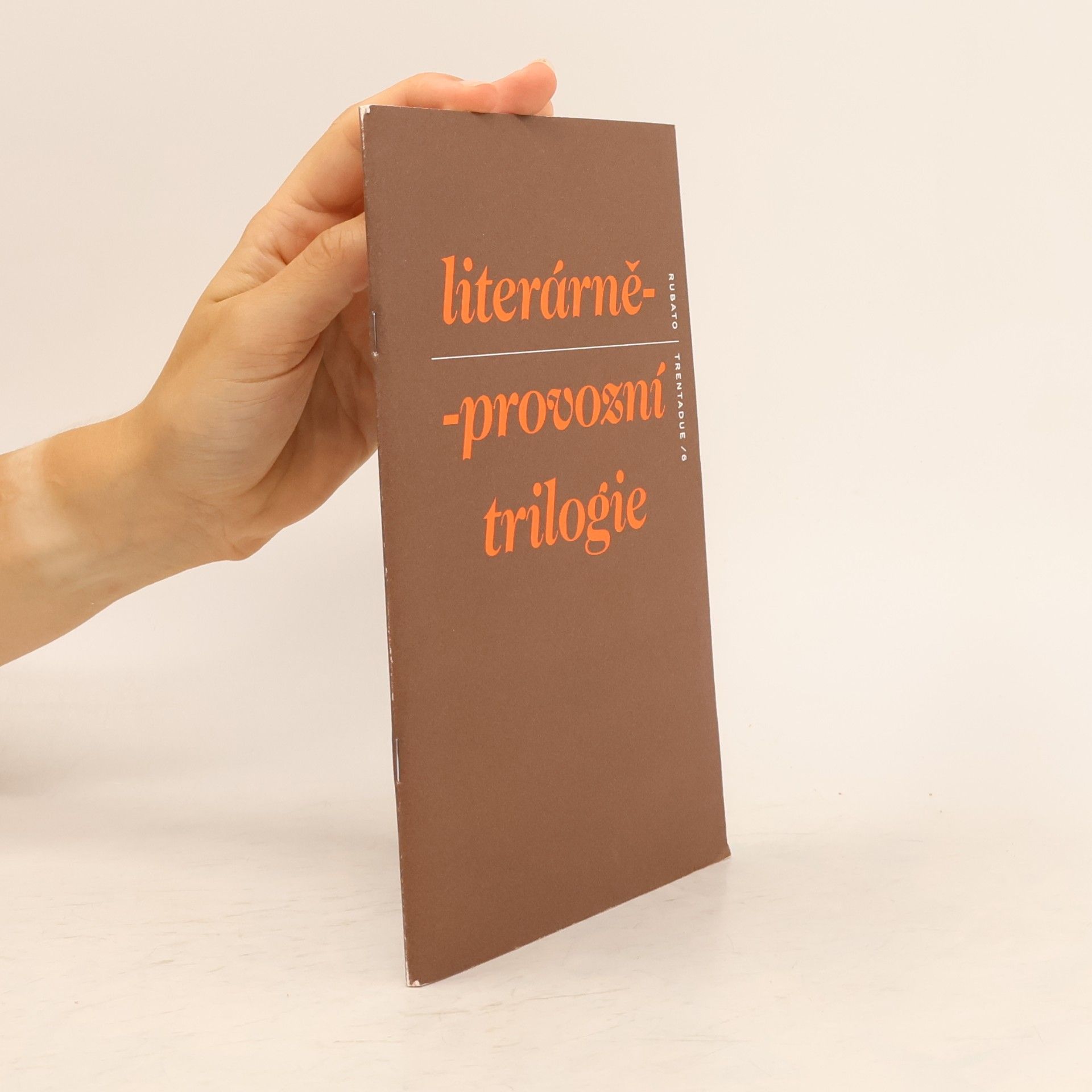 S. D. Ch. Literárně-provozní trilogie