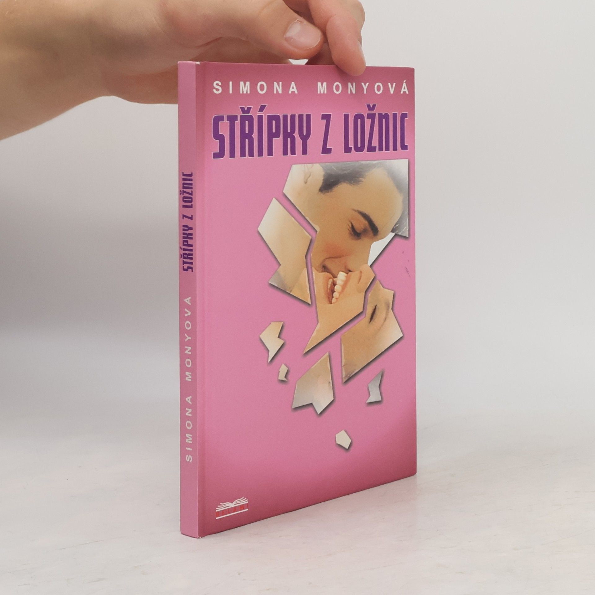 Simona Monyová Střípky z ložnic