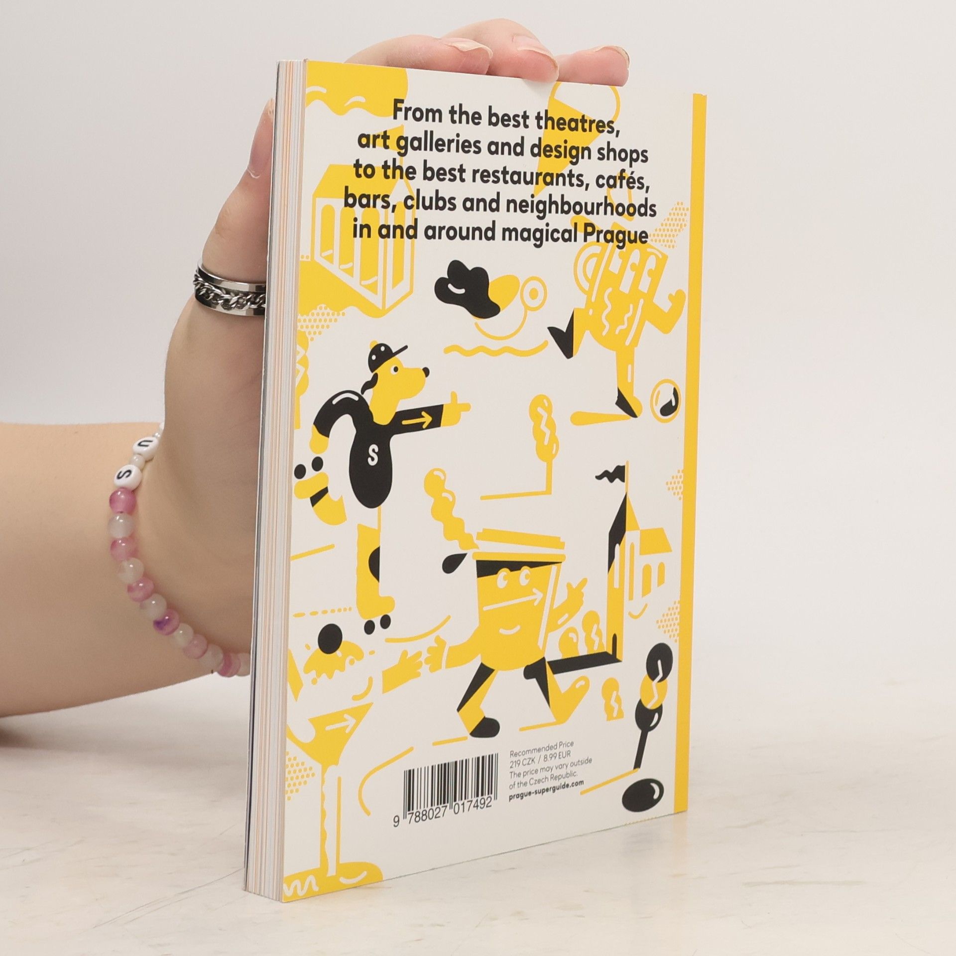 Míra Valeš Prague Superguide: First Honest No-Nonsense Guide Curated By Locals. Edition No. 3
