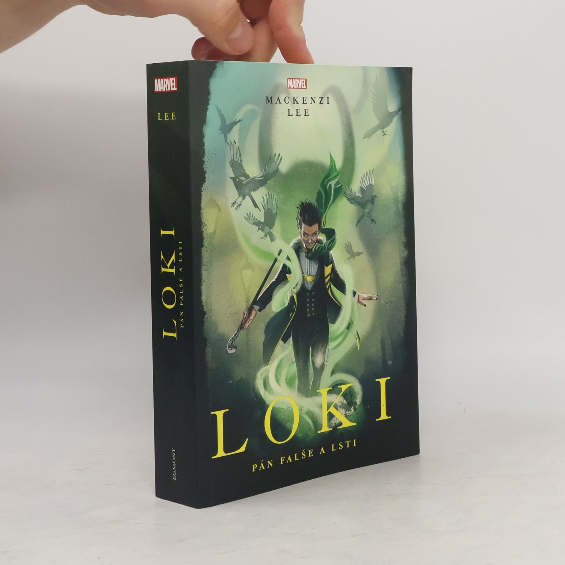 Mackenzi Lee Loki: pán falše a lsti