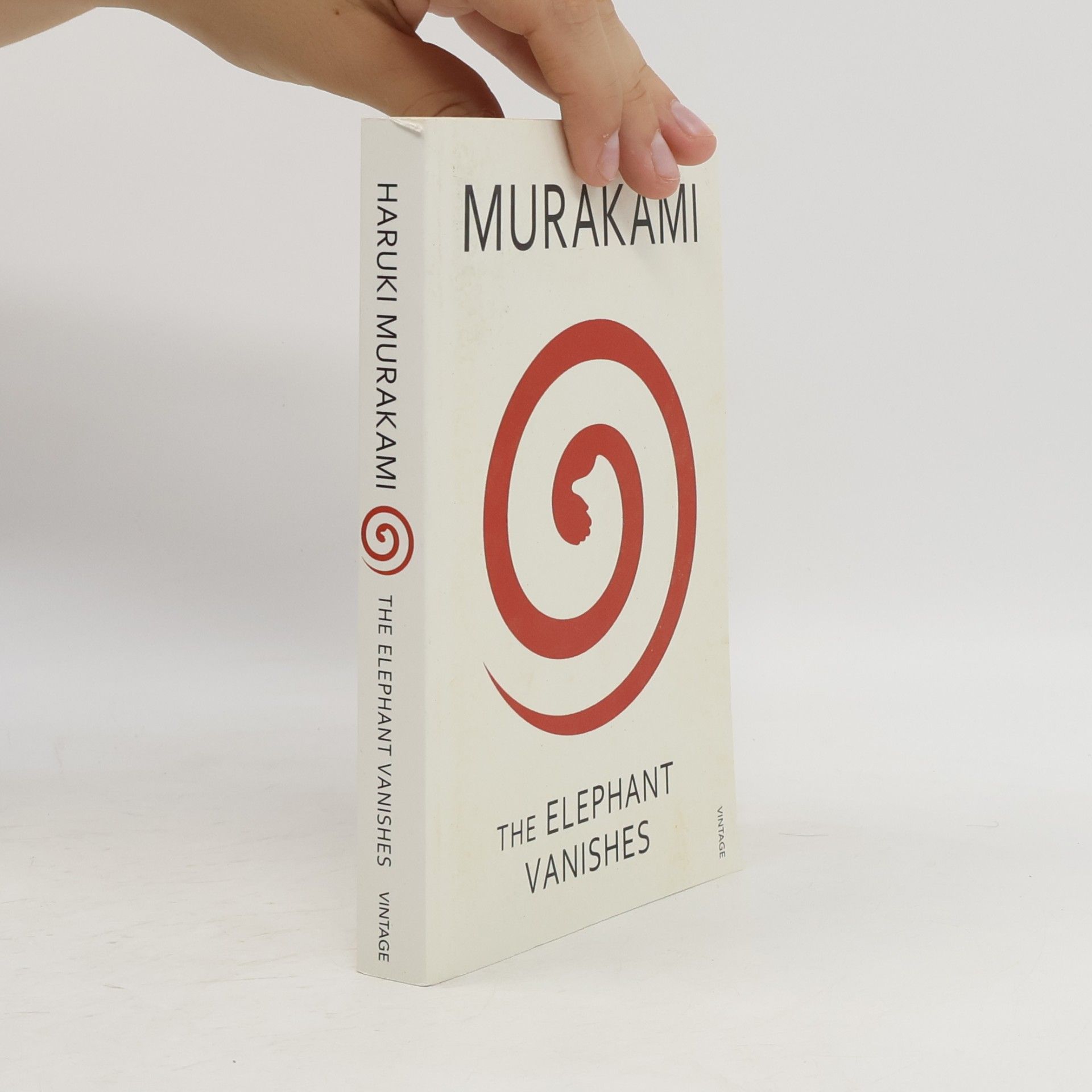 Haruki Murakami The Elephant Vanishes