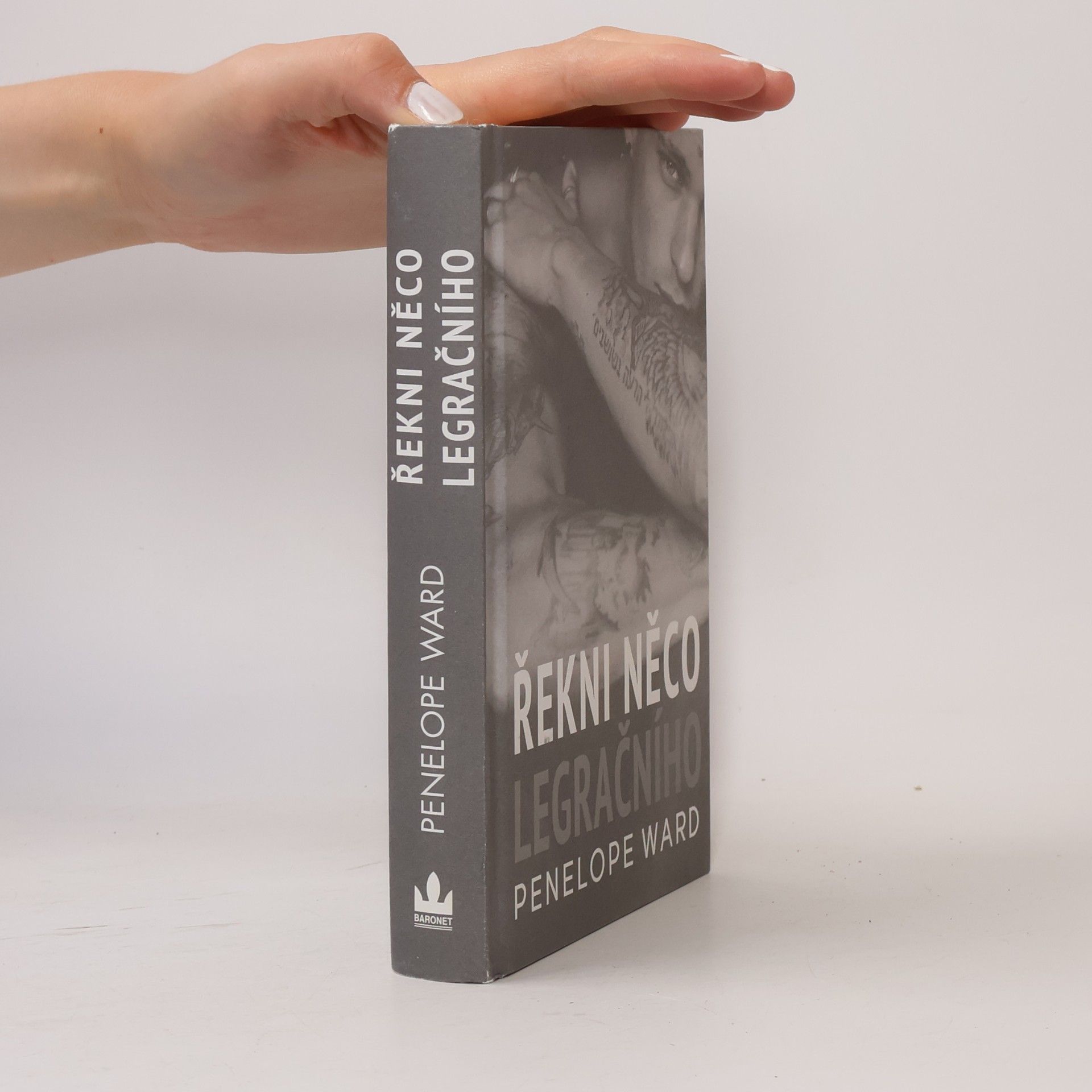Penelope Ward Řekni něco legračního