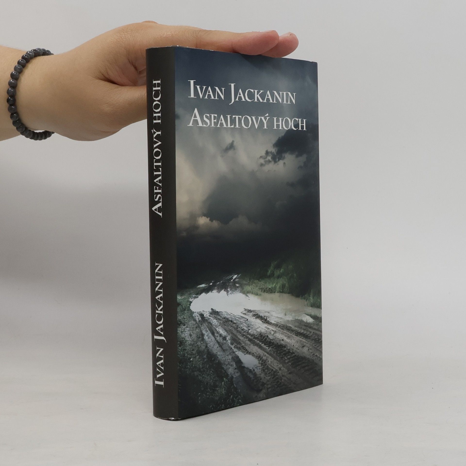 Ivan Jackanin Asfaltový hoch