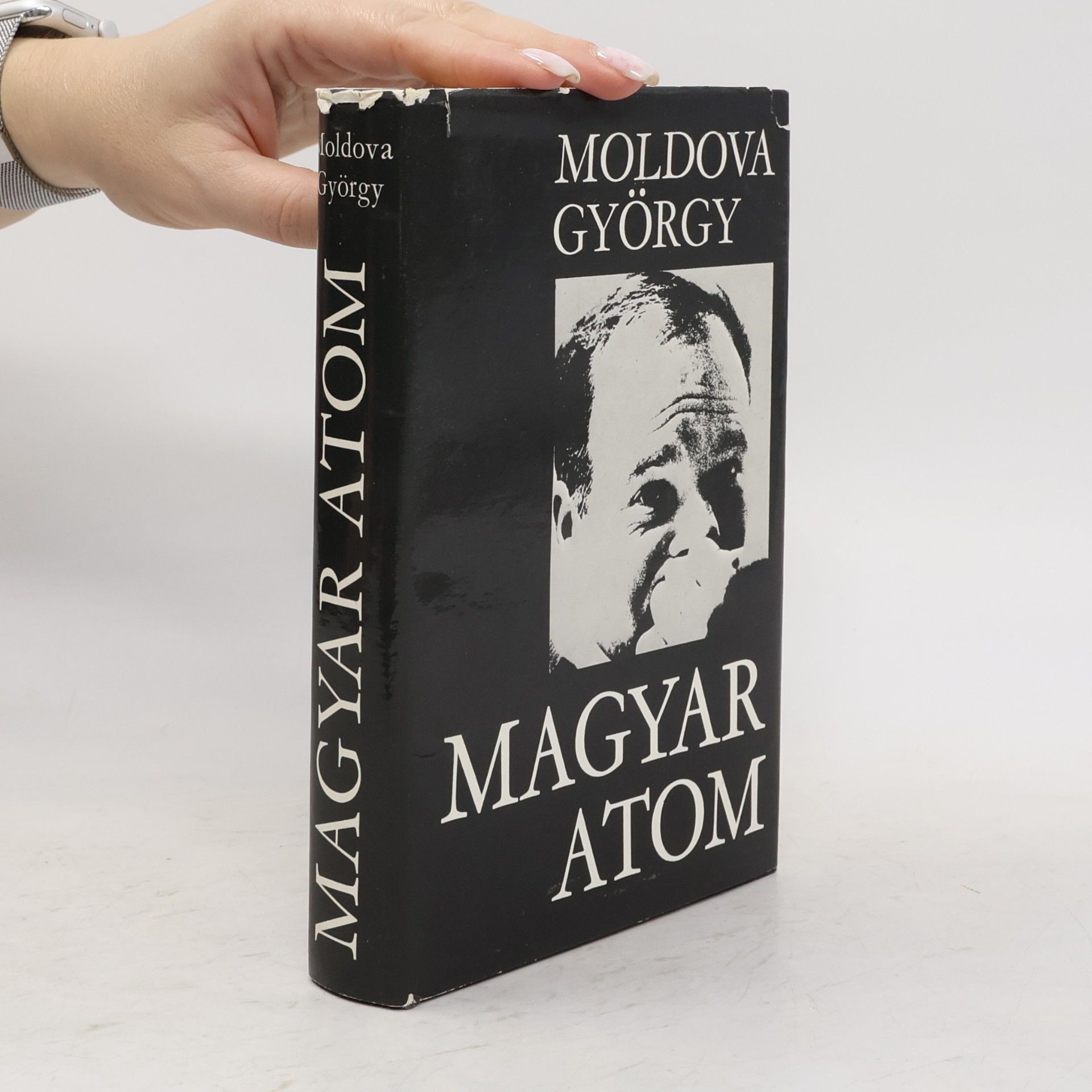 Moldova György Magyar atom