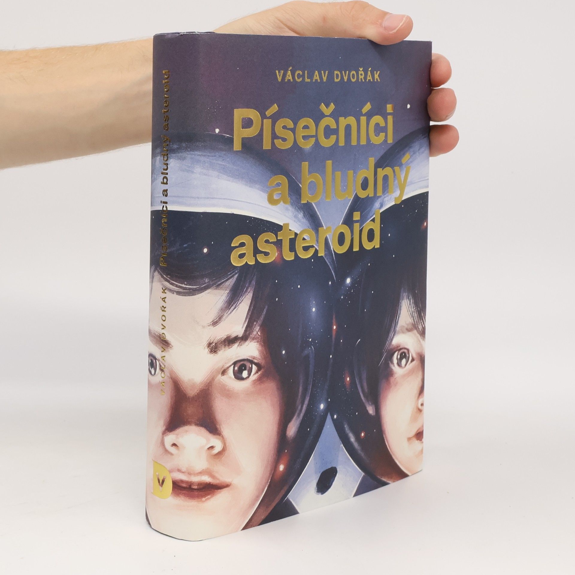 Václav Dvořák Písečníci a bludný asteroid