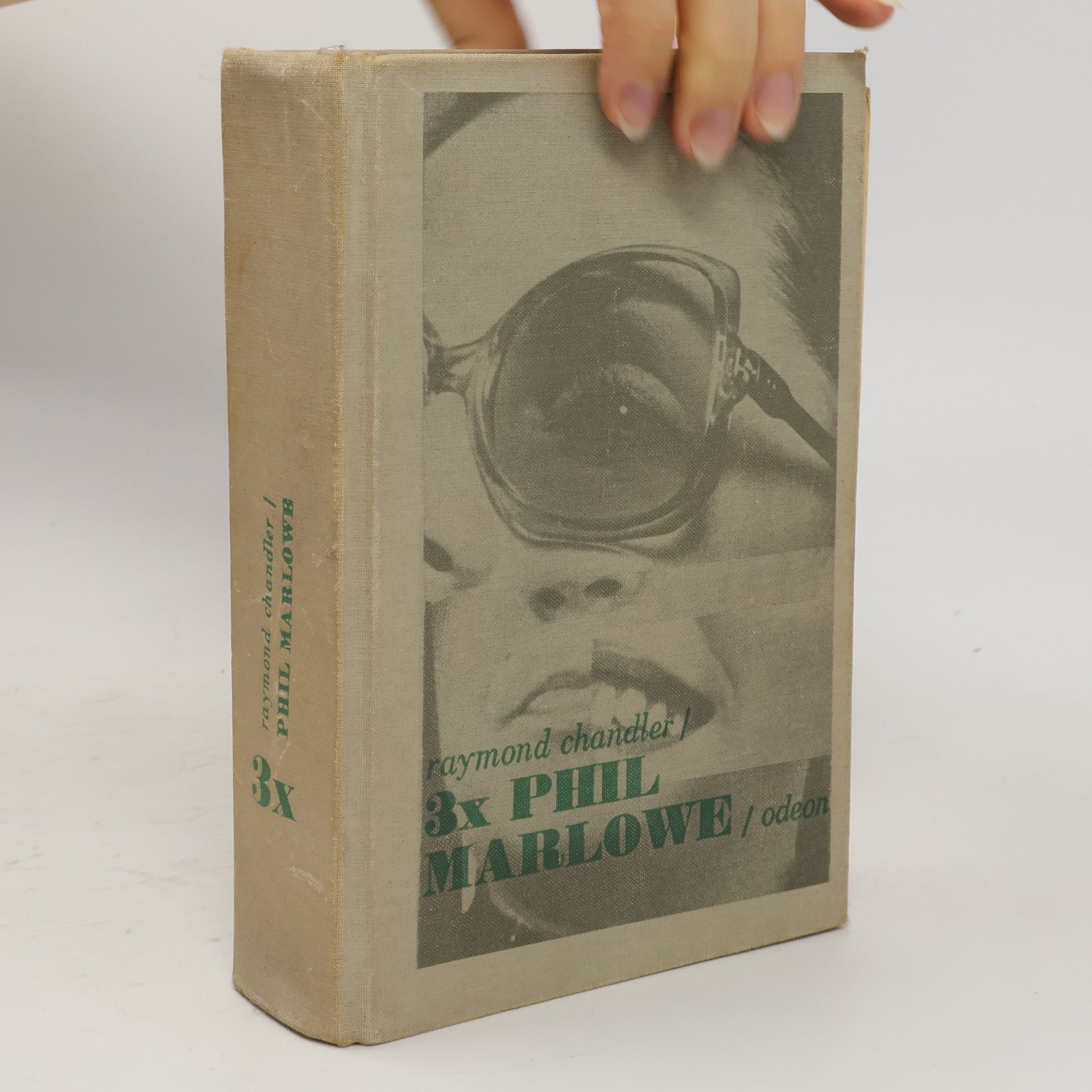 Raymond Chandler 3x Phil Marlowe