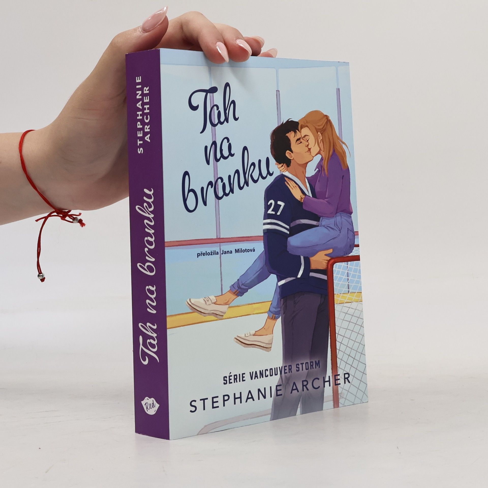 Stephanie Archer Tah na branku