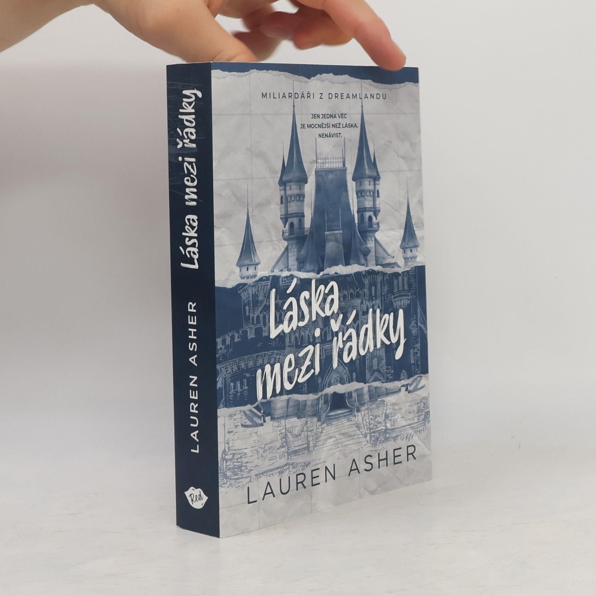 Lauren Asher Láska mezi řádky