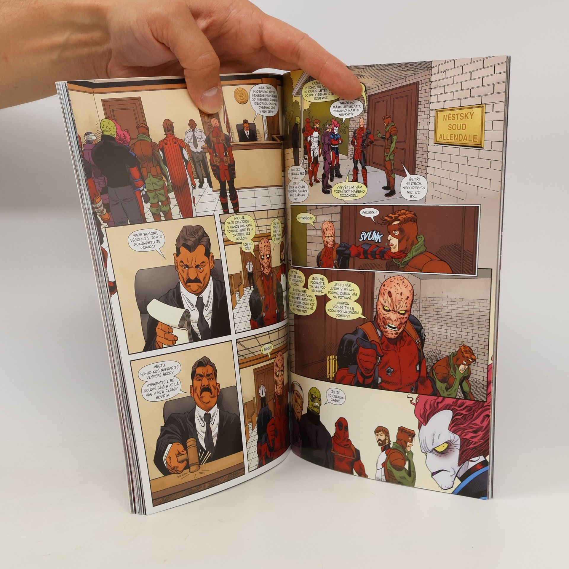Kolektiv autorů Deadpool, miláček publika: Občanská válka II