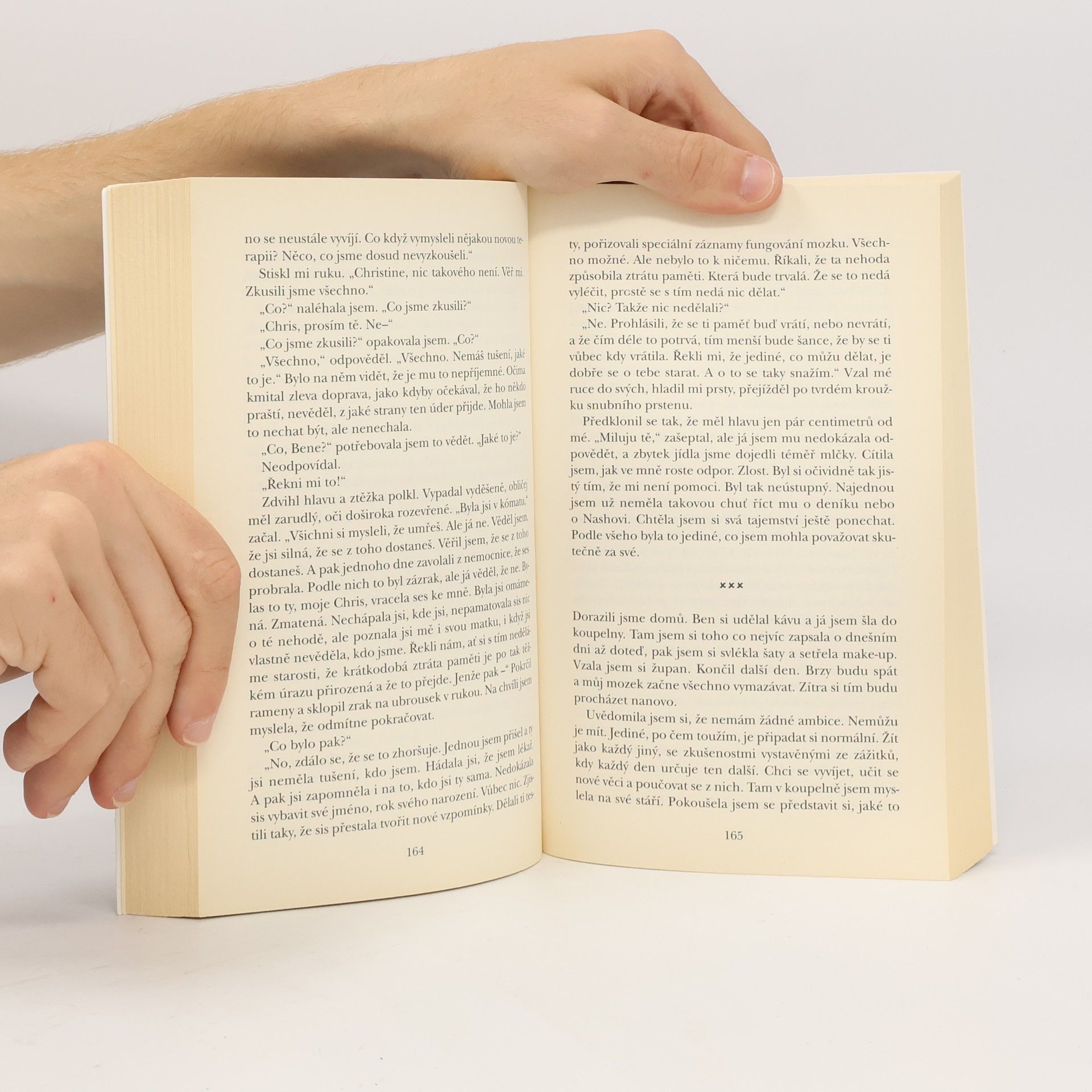S. J. Watson Dřív než půjdu spát
