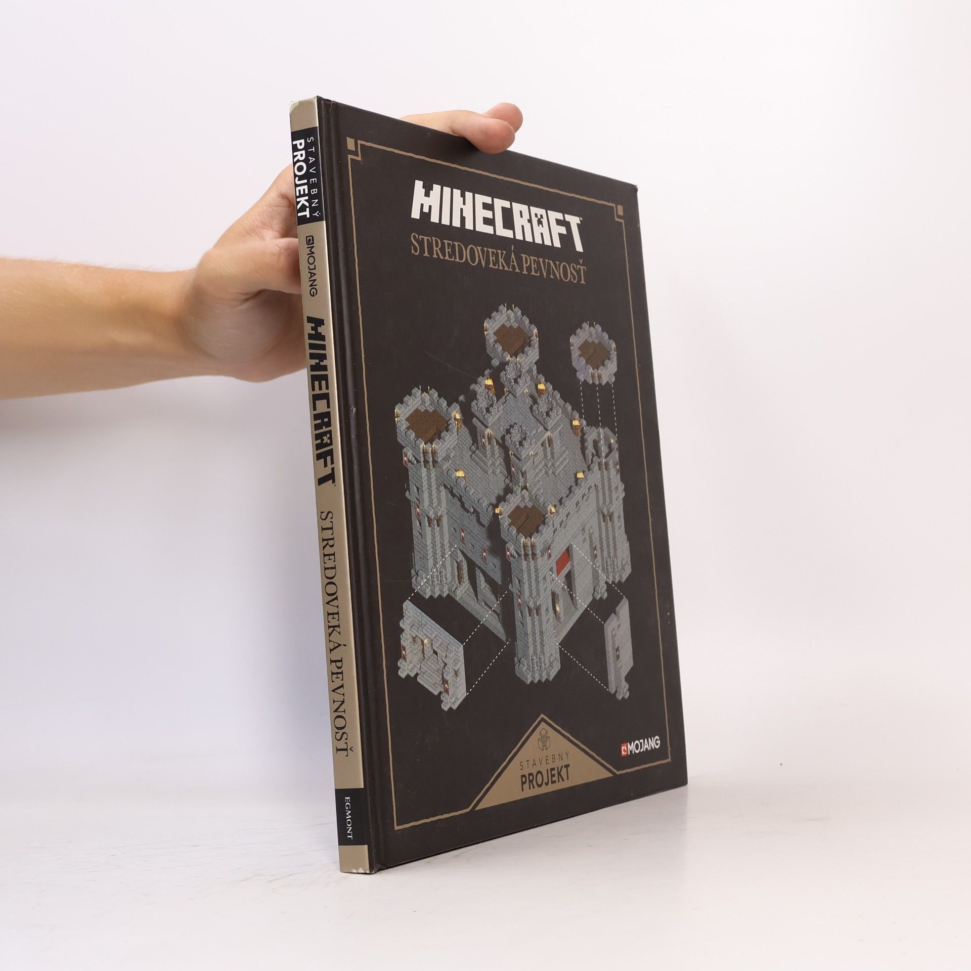 Autores varios Minecraft: Stredoveká pevnosť