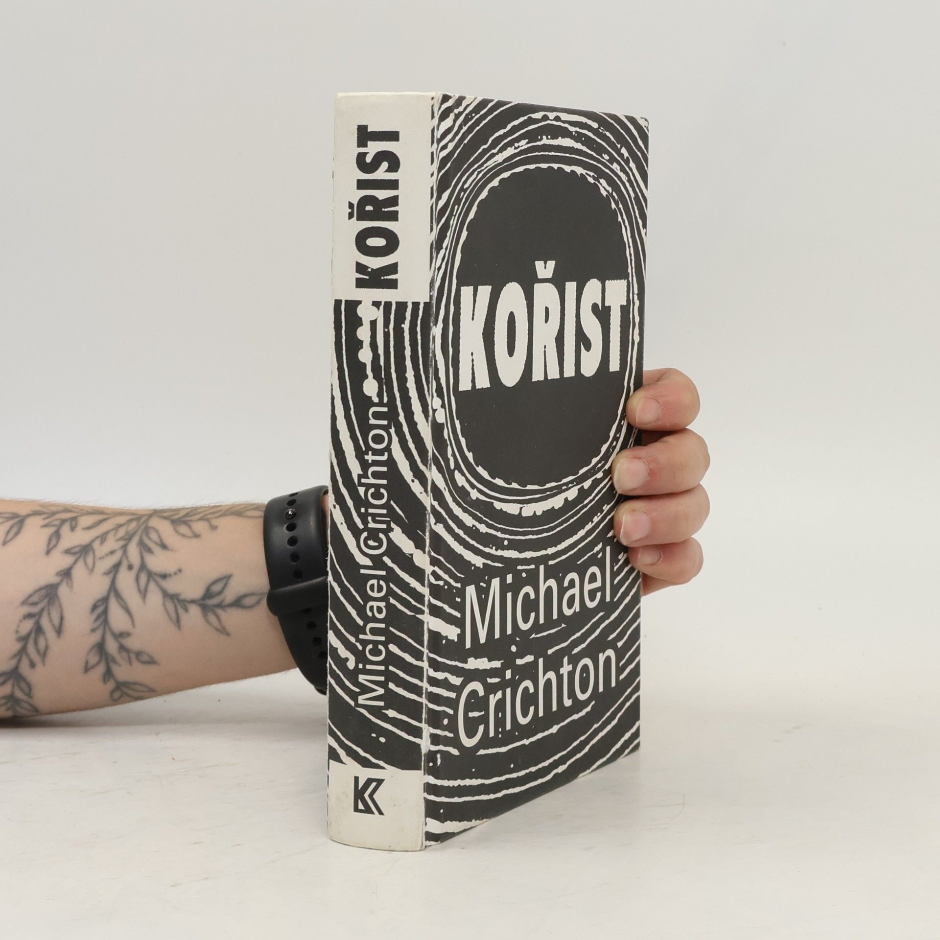 Michael Crichton Kořist
