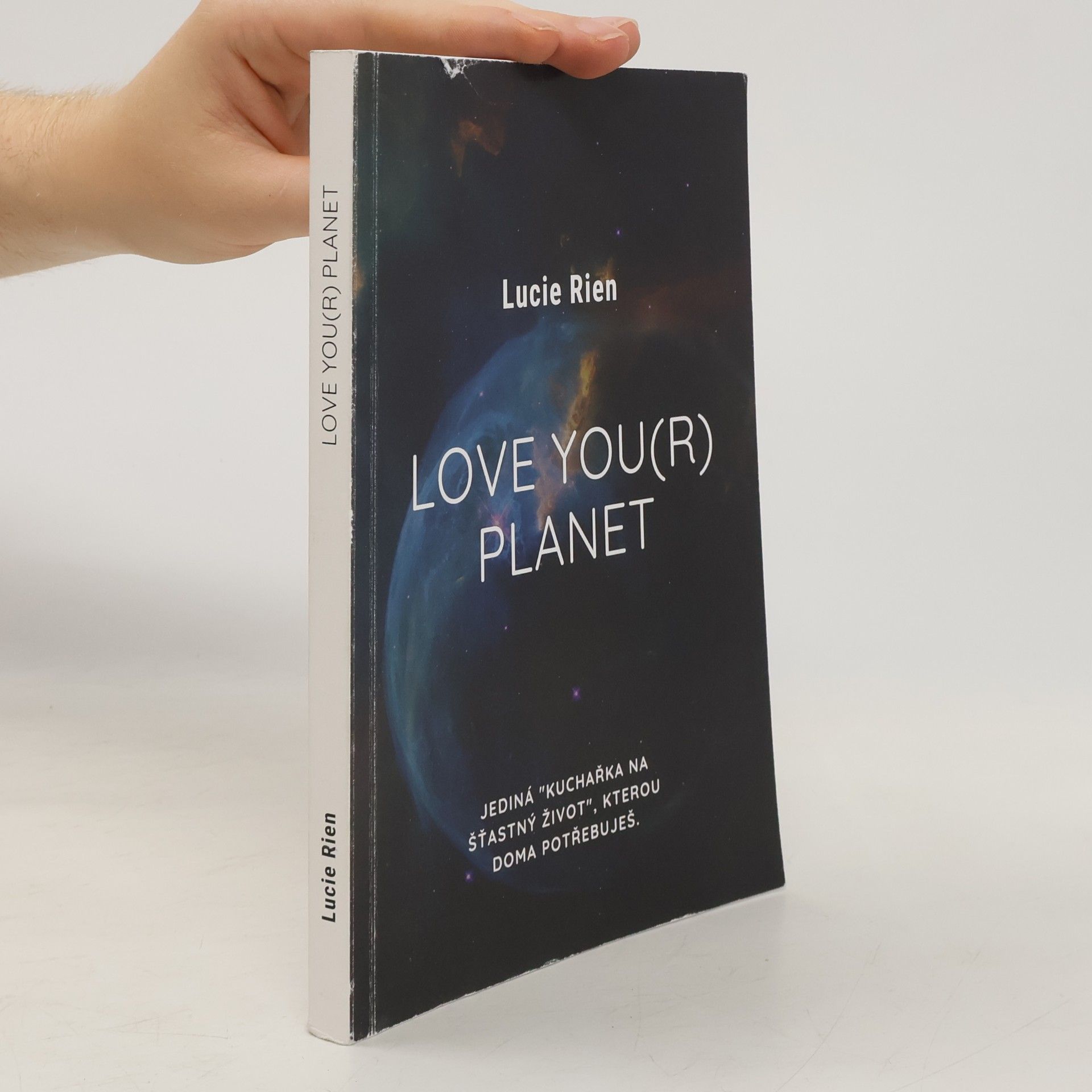 Lucie Rien Love You(r) Planet