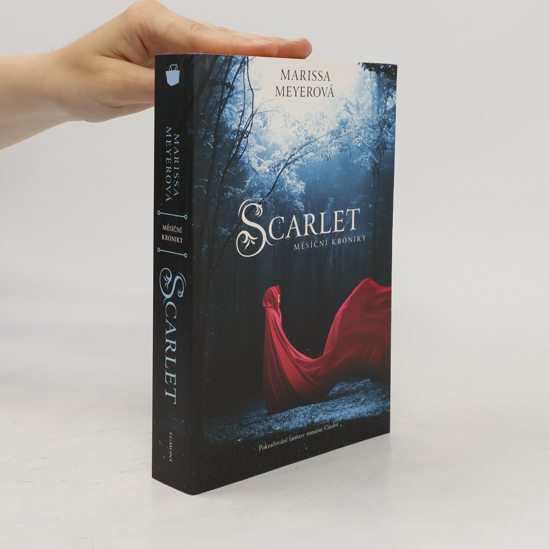 Marissa Meyer Scarlet. Měsíční kroniky. 2. díl