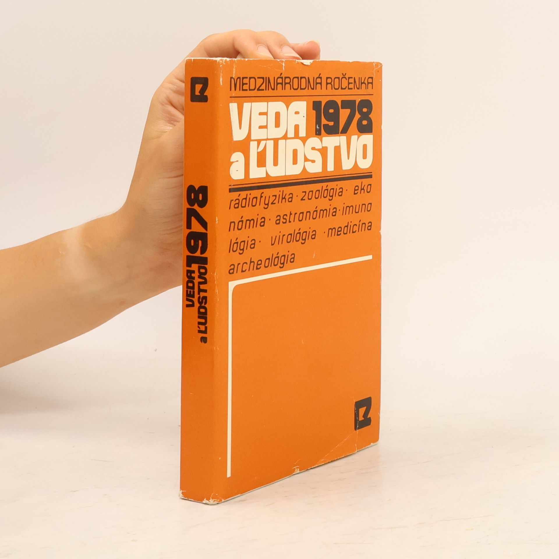 Autorenkollektiv Veda a ľudstvo 1978