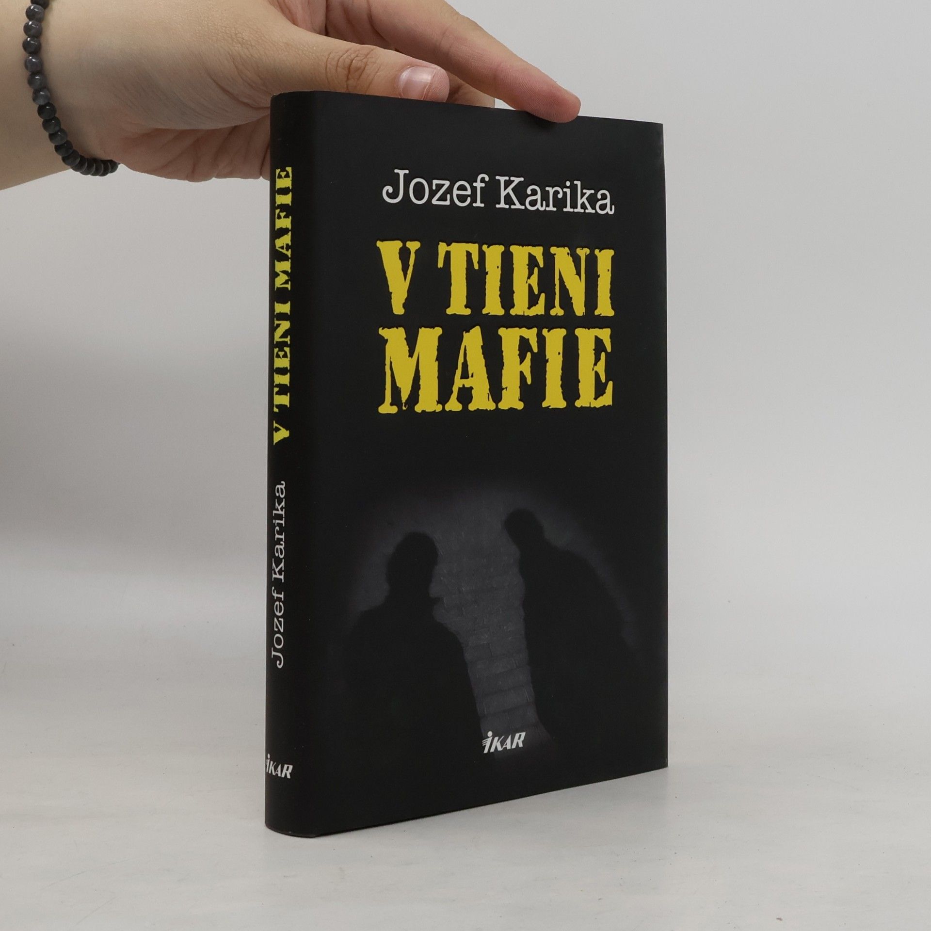 V tieni mafie