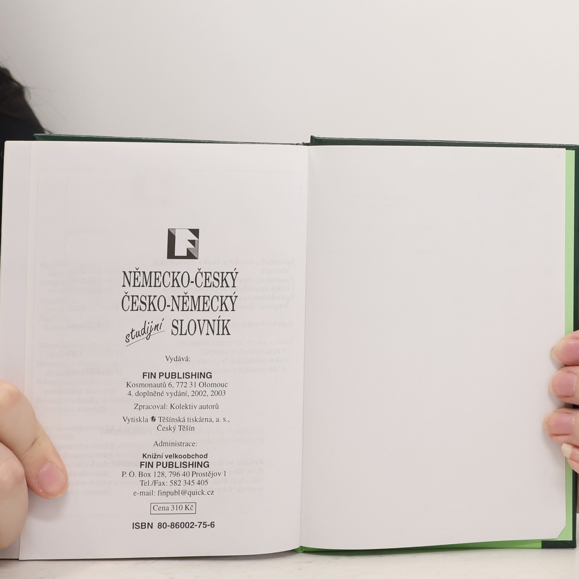 Autorenkollektiv Německo-český, česko-německý studijní slovník