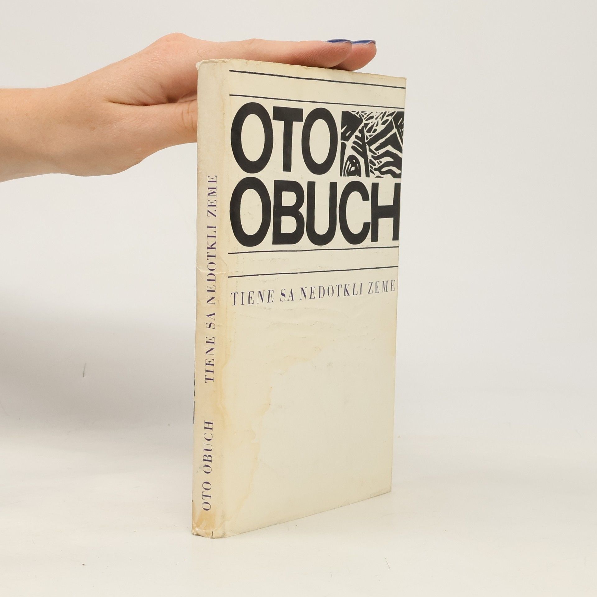 Oto Obuch Tiene sa nedotkli zeme