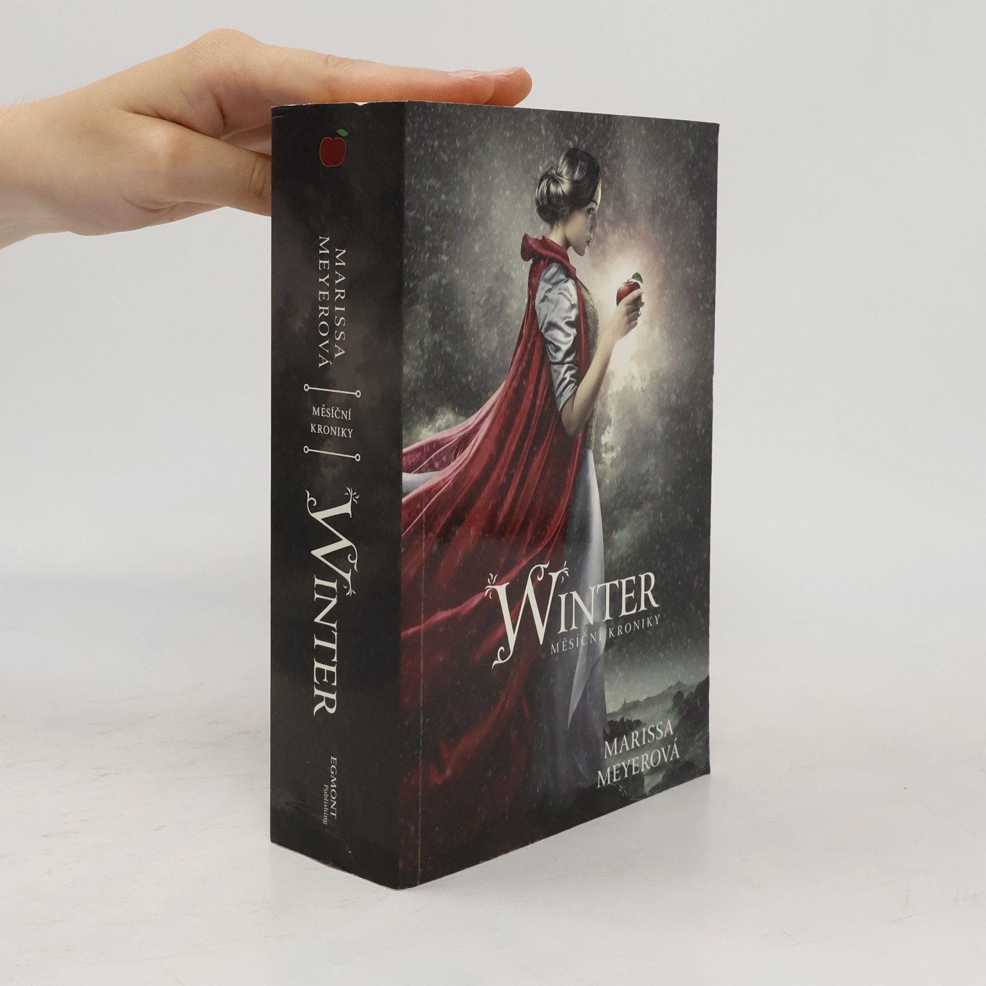 Marissa Meyer Měsíční kroniky. Winter