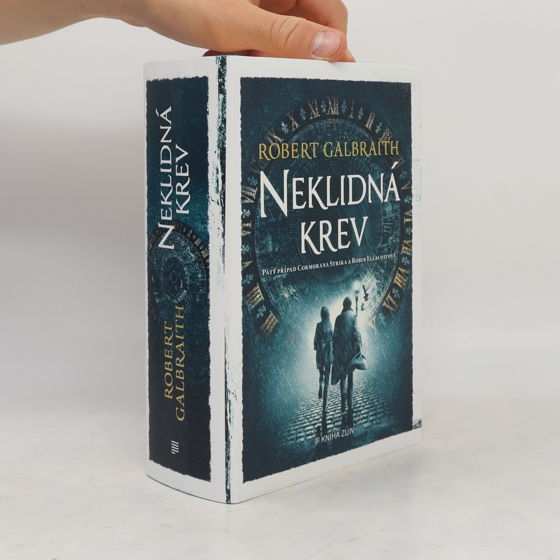 Joanne K. Rowlingová Neklidná krev