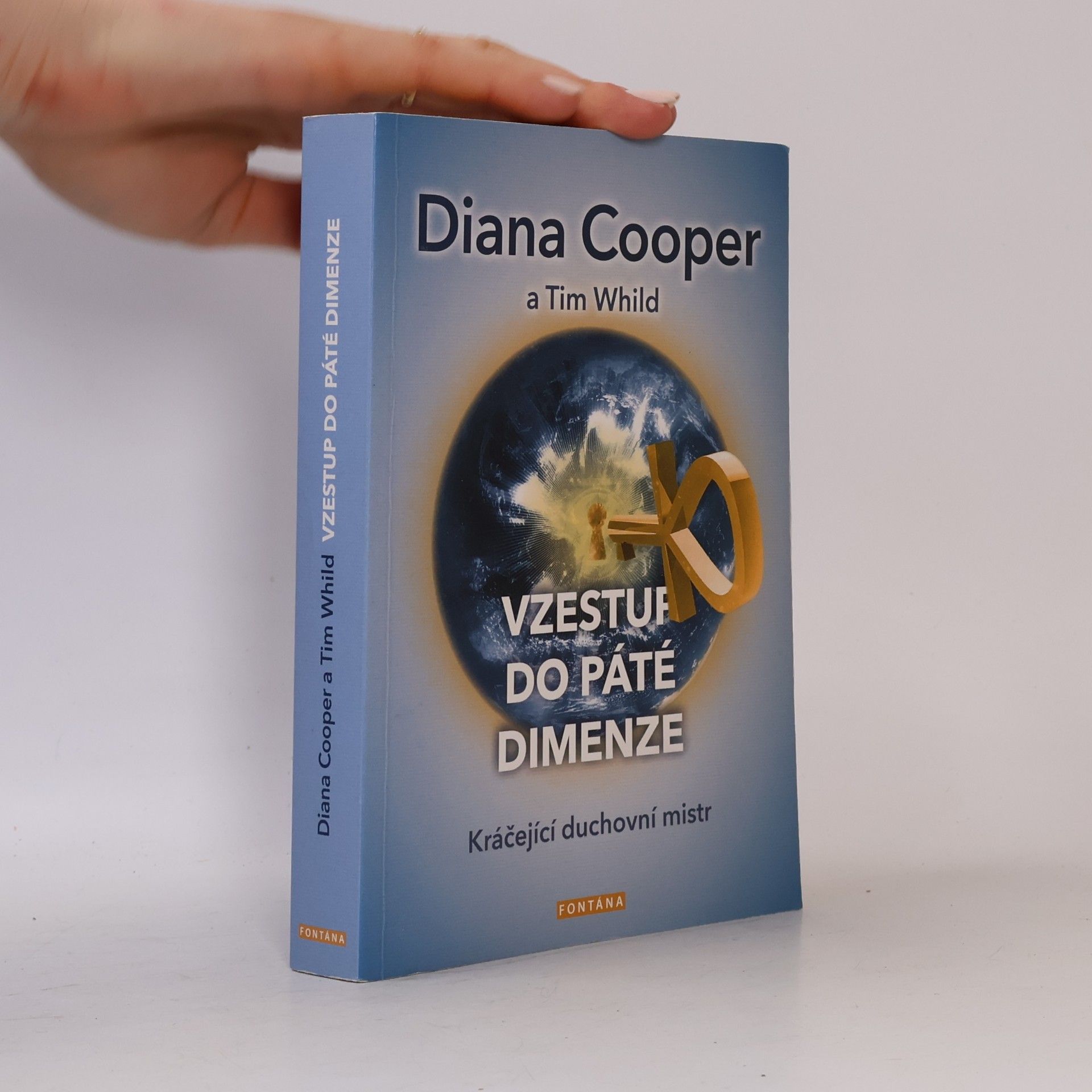 Kristýna Eliášová Vzestup do páté dimenze: Kráčející duchovní mistr