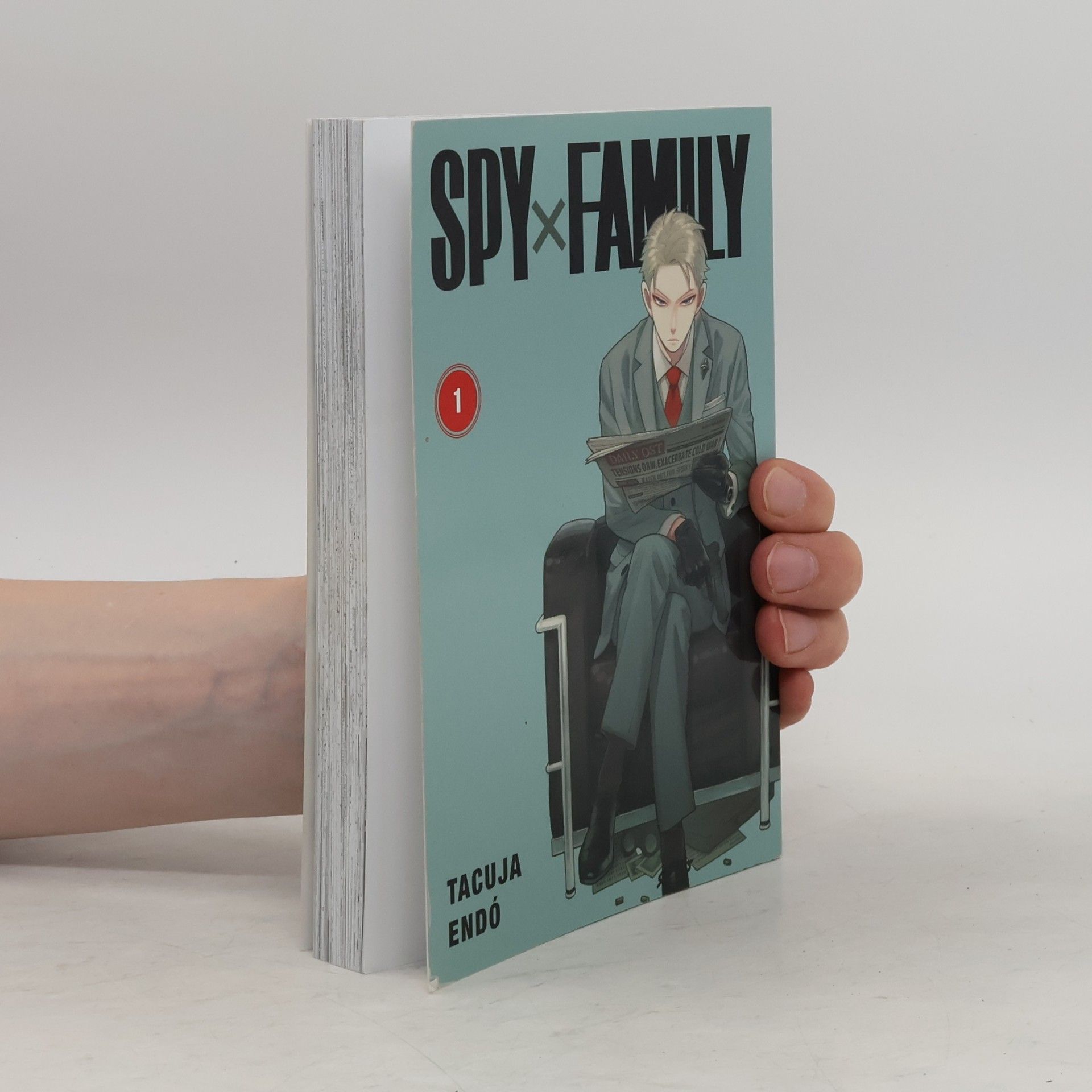 Tacuja Endó Spy x Family 1