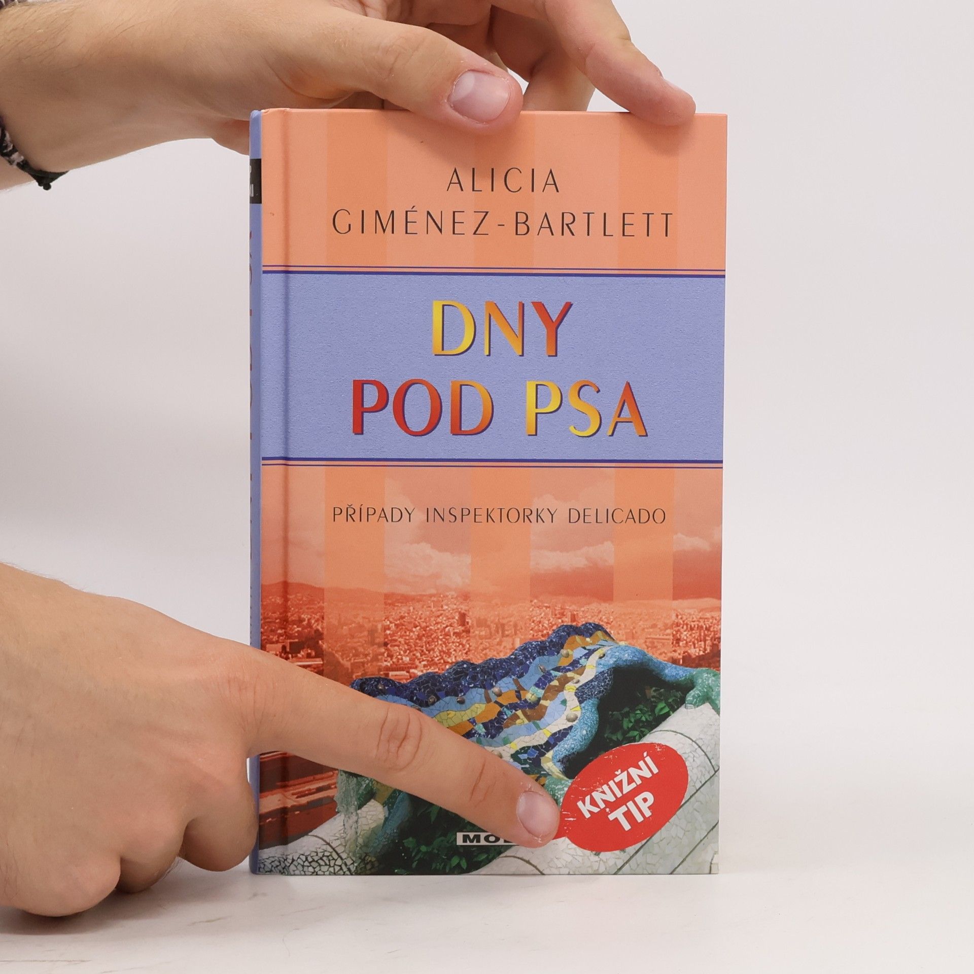 Alicia Giménez-Bartlett Dny pod psa - Případy inspektorky Delicado
