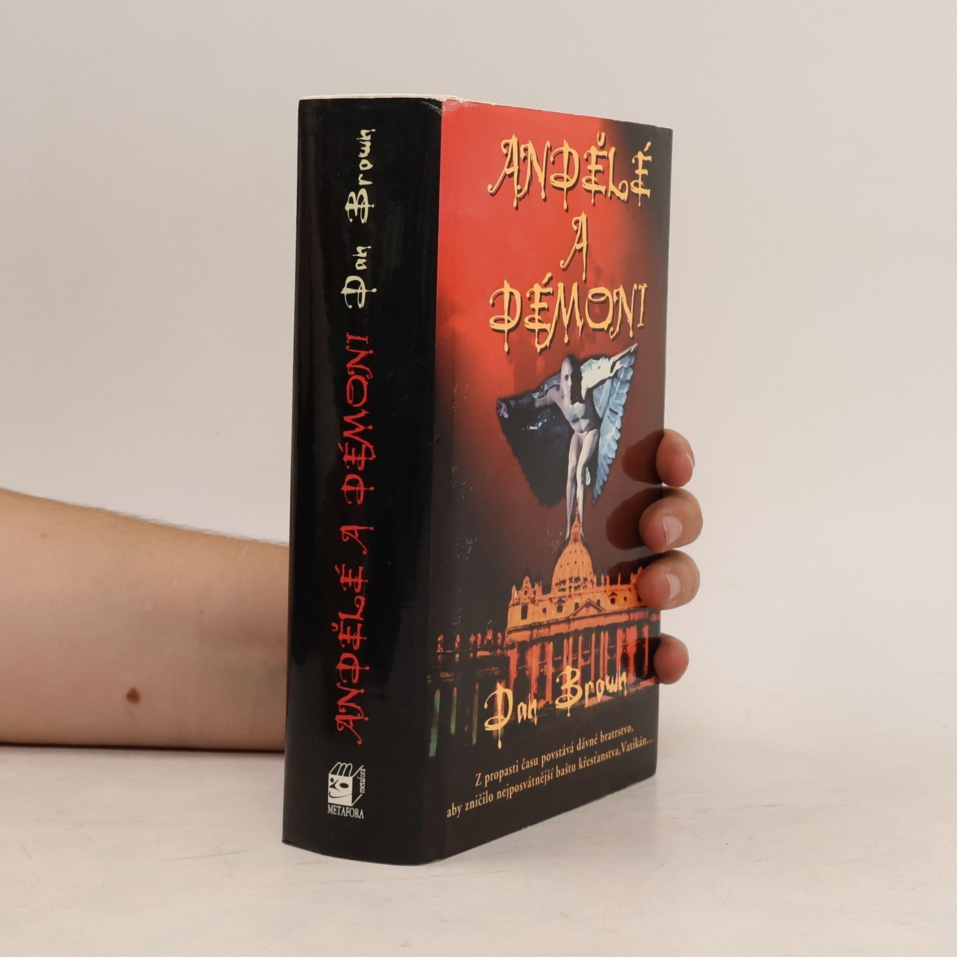 Dan Brown Andělé a démoni