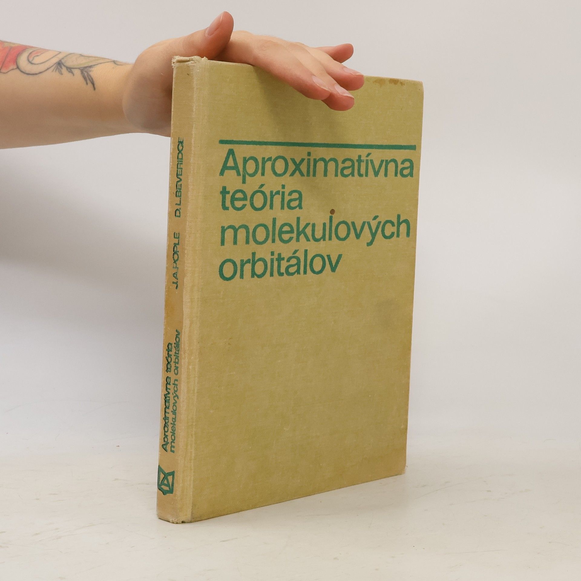 John A. Pople Aproximatívna teória molekulových orbitálov