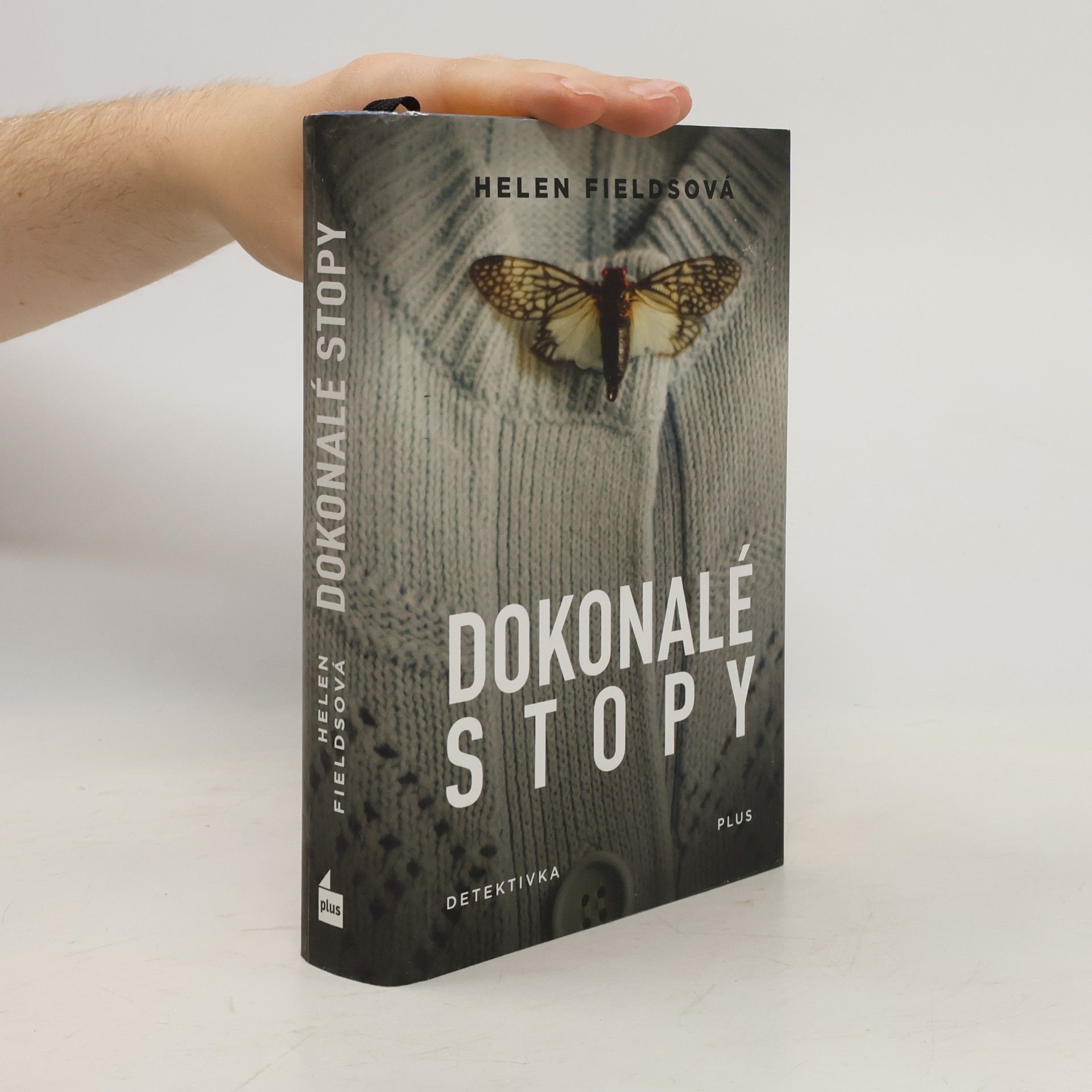 Helen Fields Dokonalé stopy