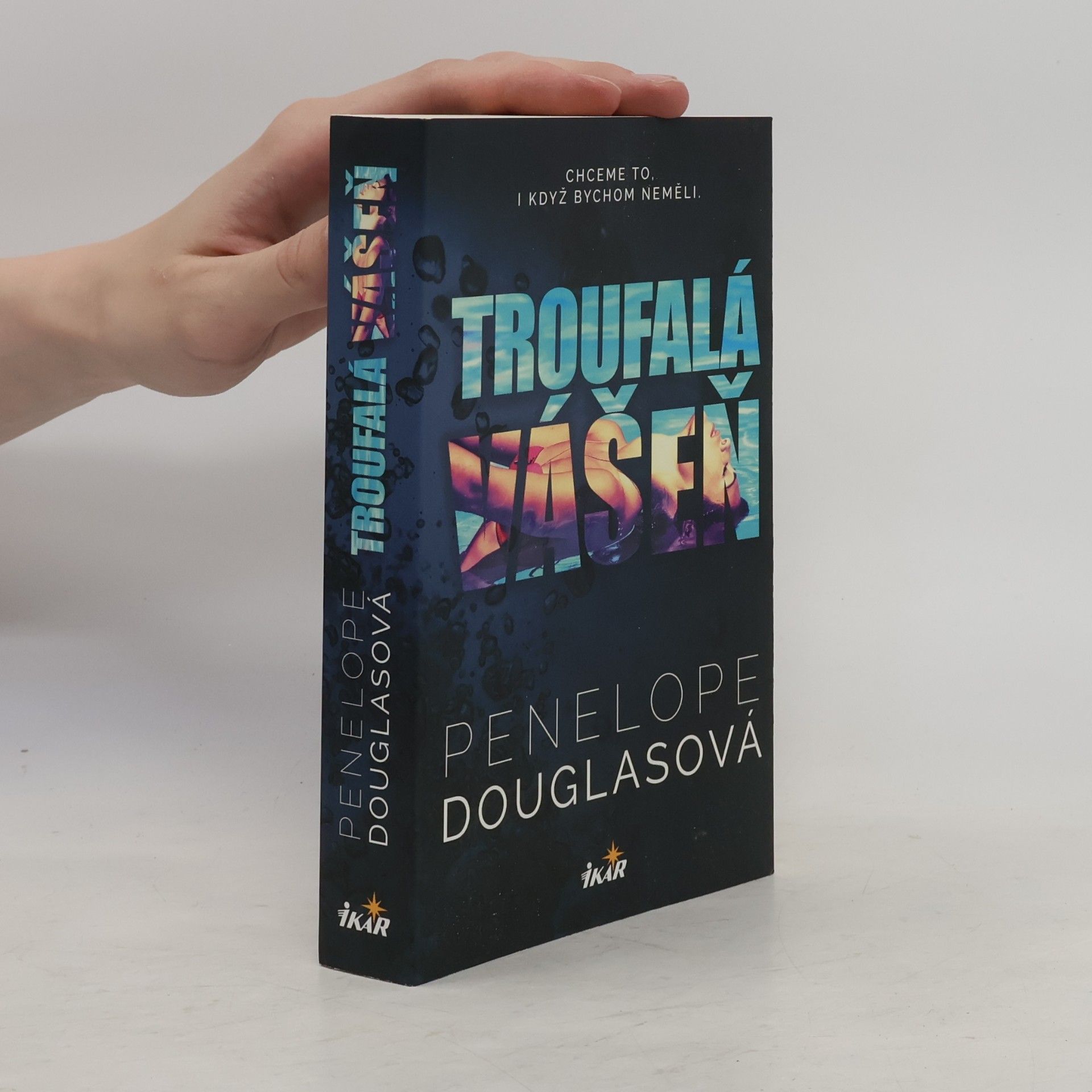 Penelope Douglas Troufalá vášeň