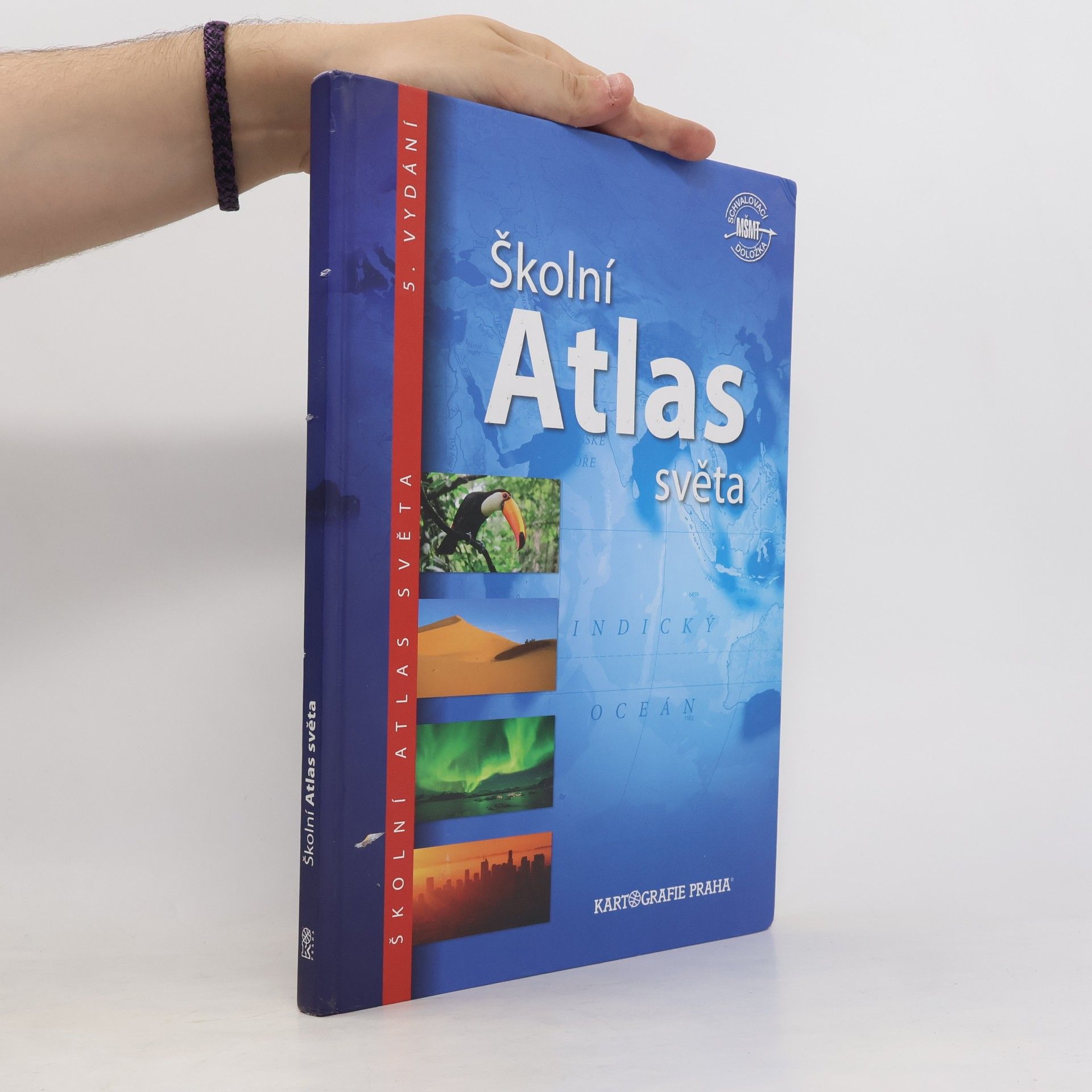 Various authors Školní atlas světa