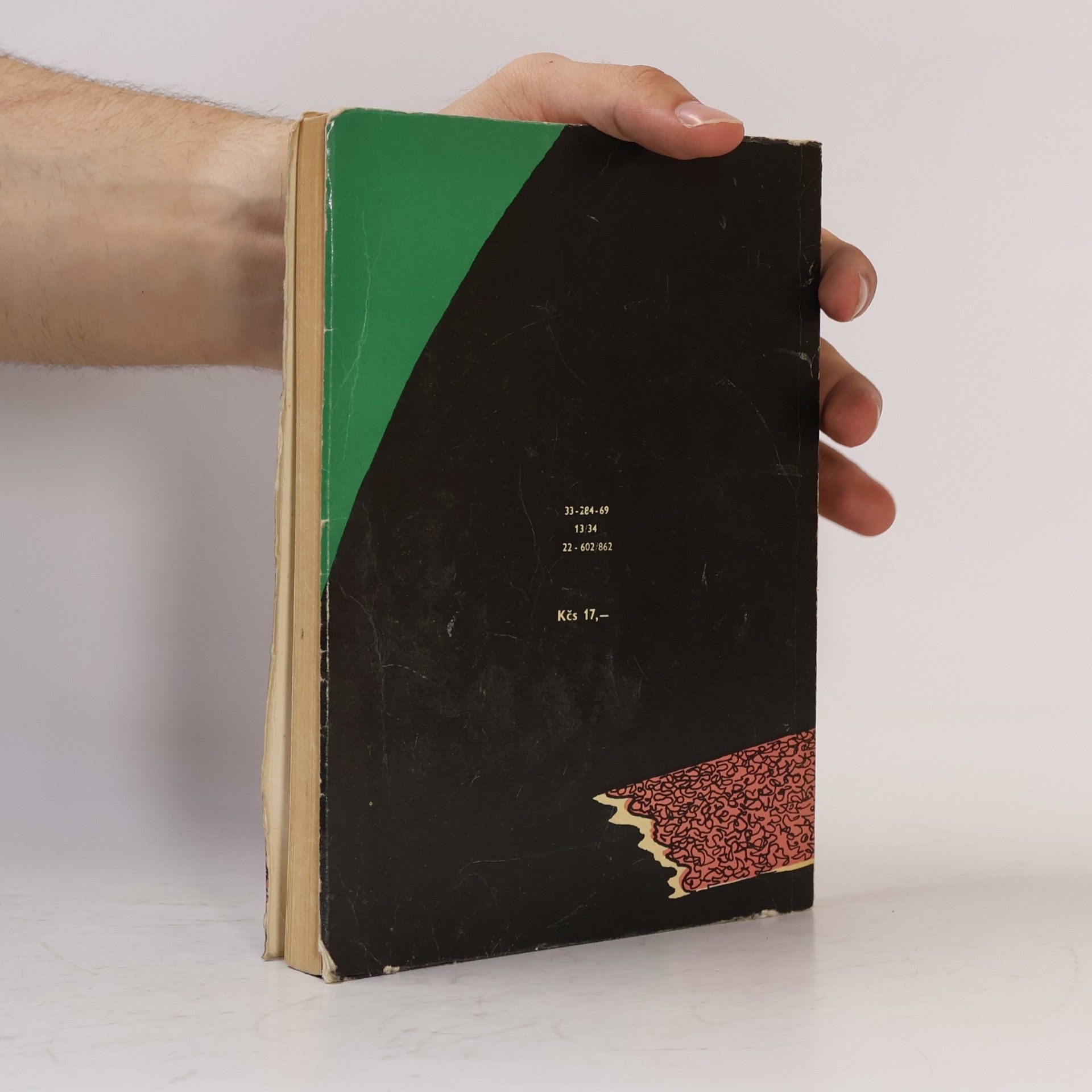 Agatha Christie Oznamuje se vražda