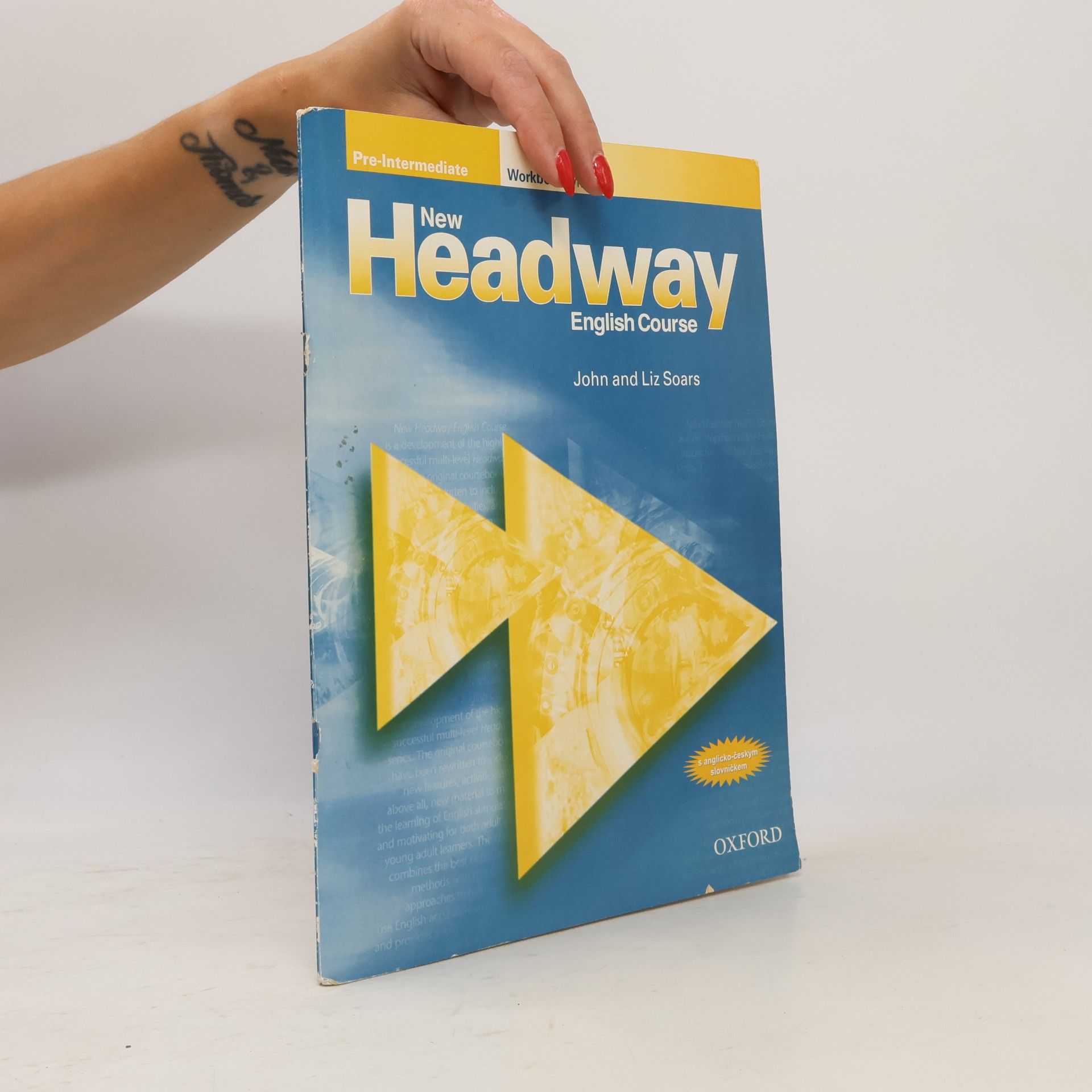 John Soars New Headway English course : pre-intermediate workbook with key