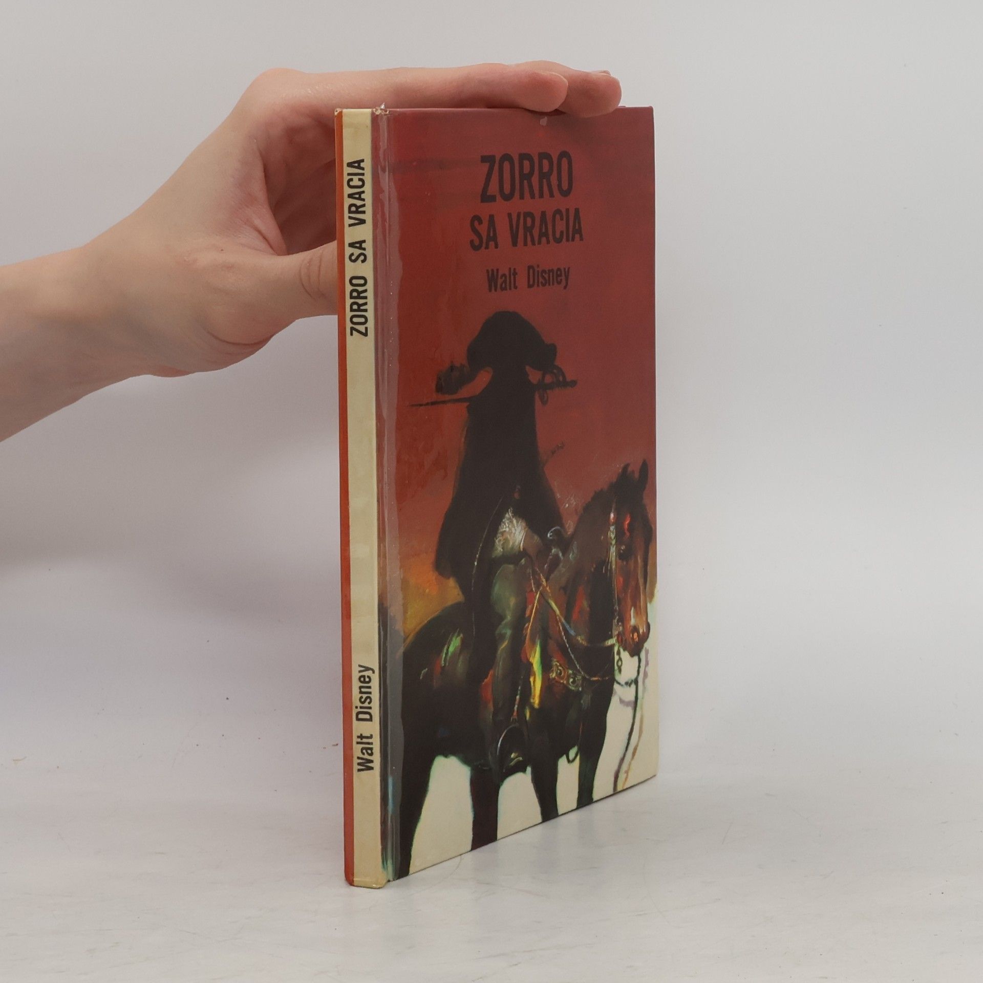Walt Disney Zorro sa vracia