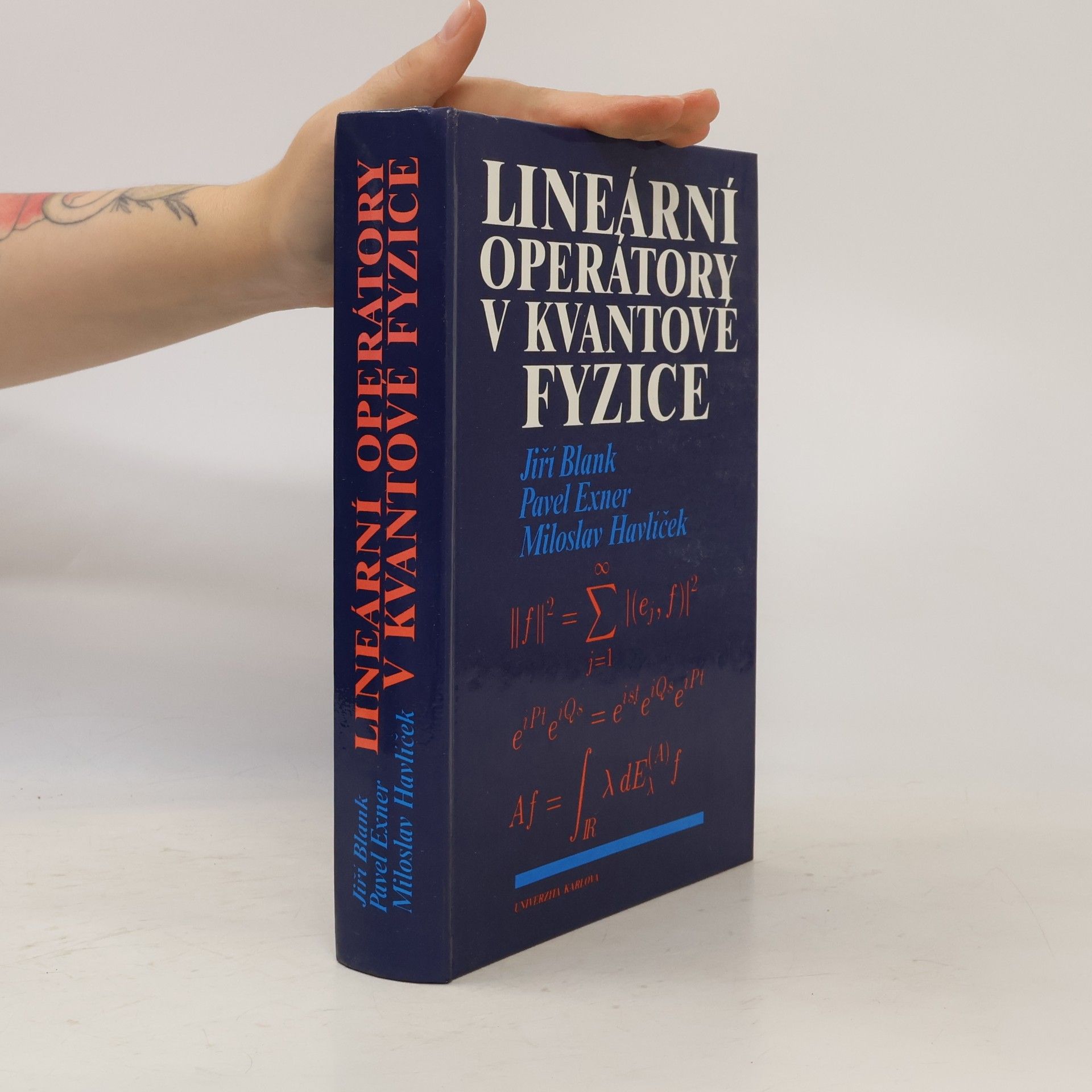 Lineární operátory v kvantové fyzice