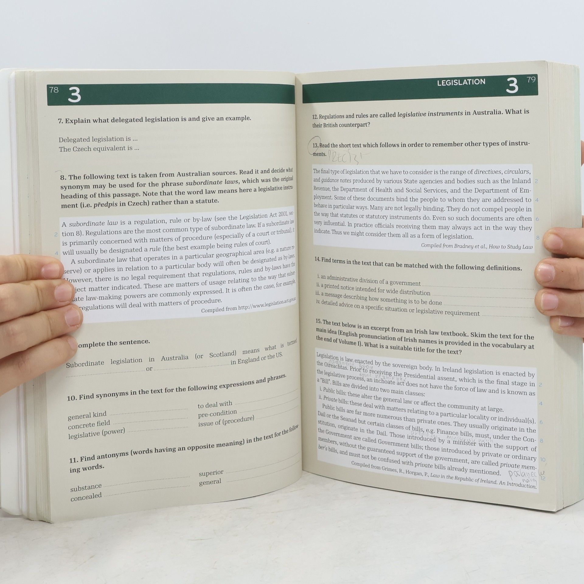 Marta Chromá New introduction to legal English. Revised edition. Volume I