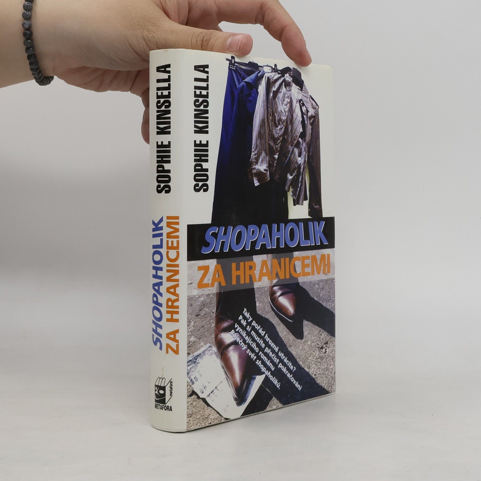 Sophie Kinsella Shopaholik za hranicemi
