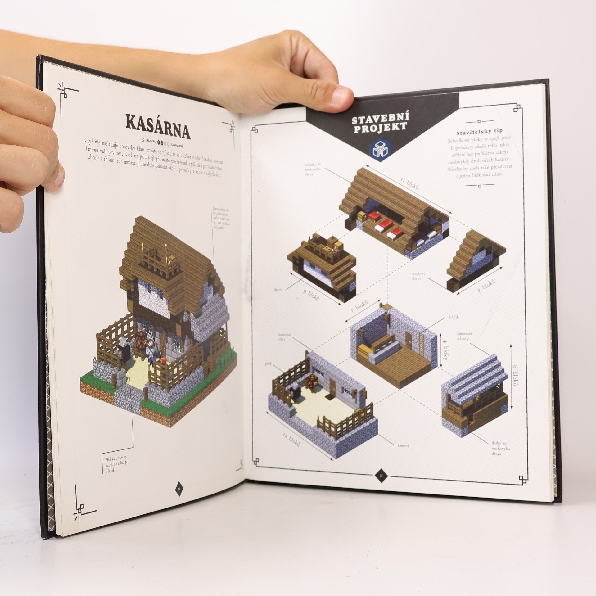 Various authors Minecraft Stavební projekt: Středověká pevnost